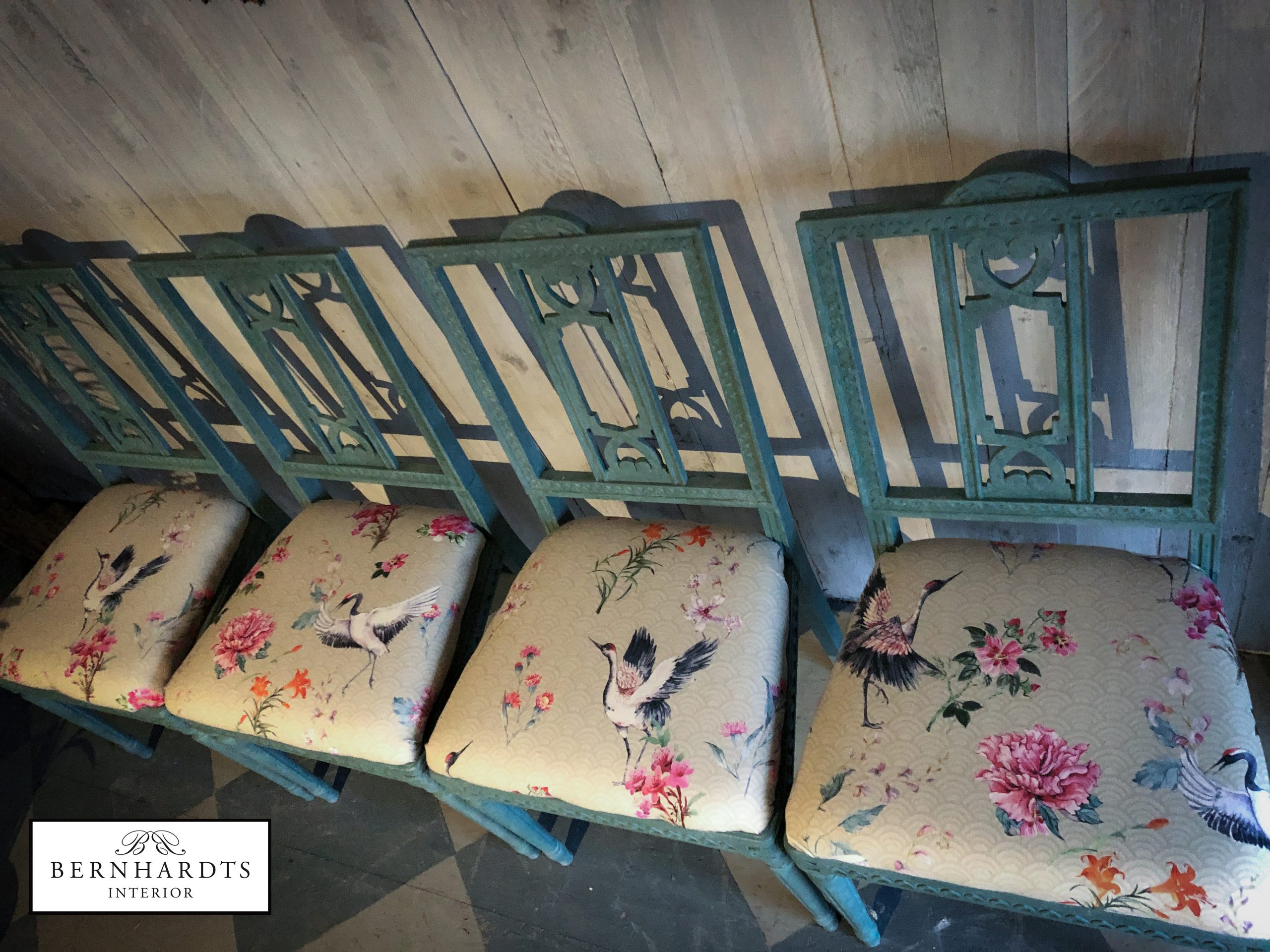 Gustavianische Stühle_ Bernhardts Interior