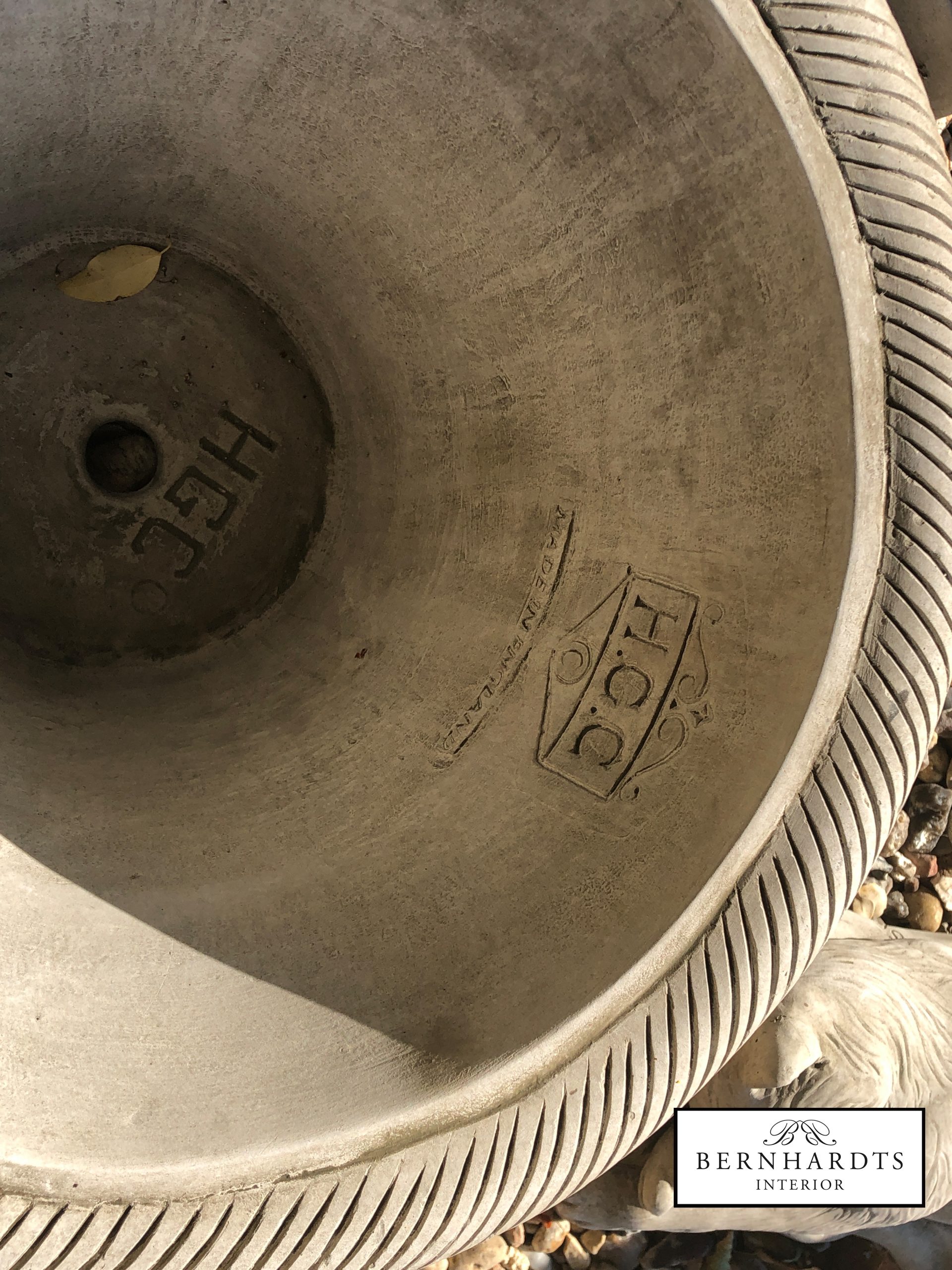 Gartendekoration, Pflanzgefässe, Bernhardts Interior