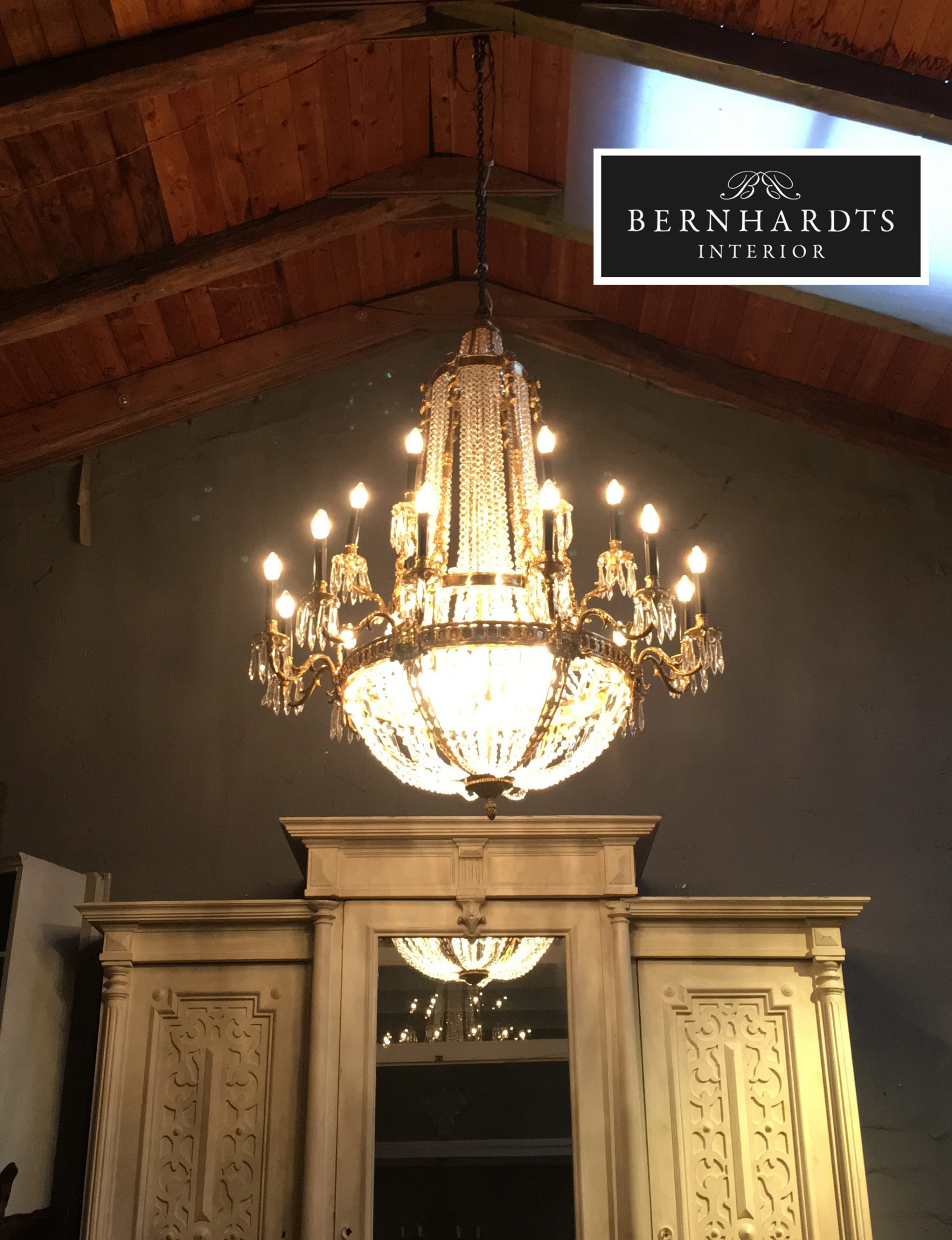 Schlosslüster_ Bernhardts Interior