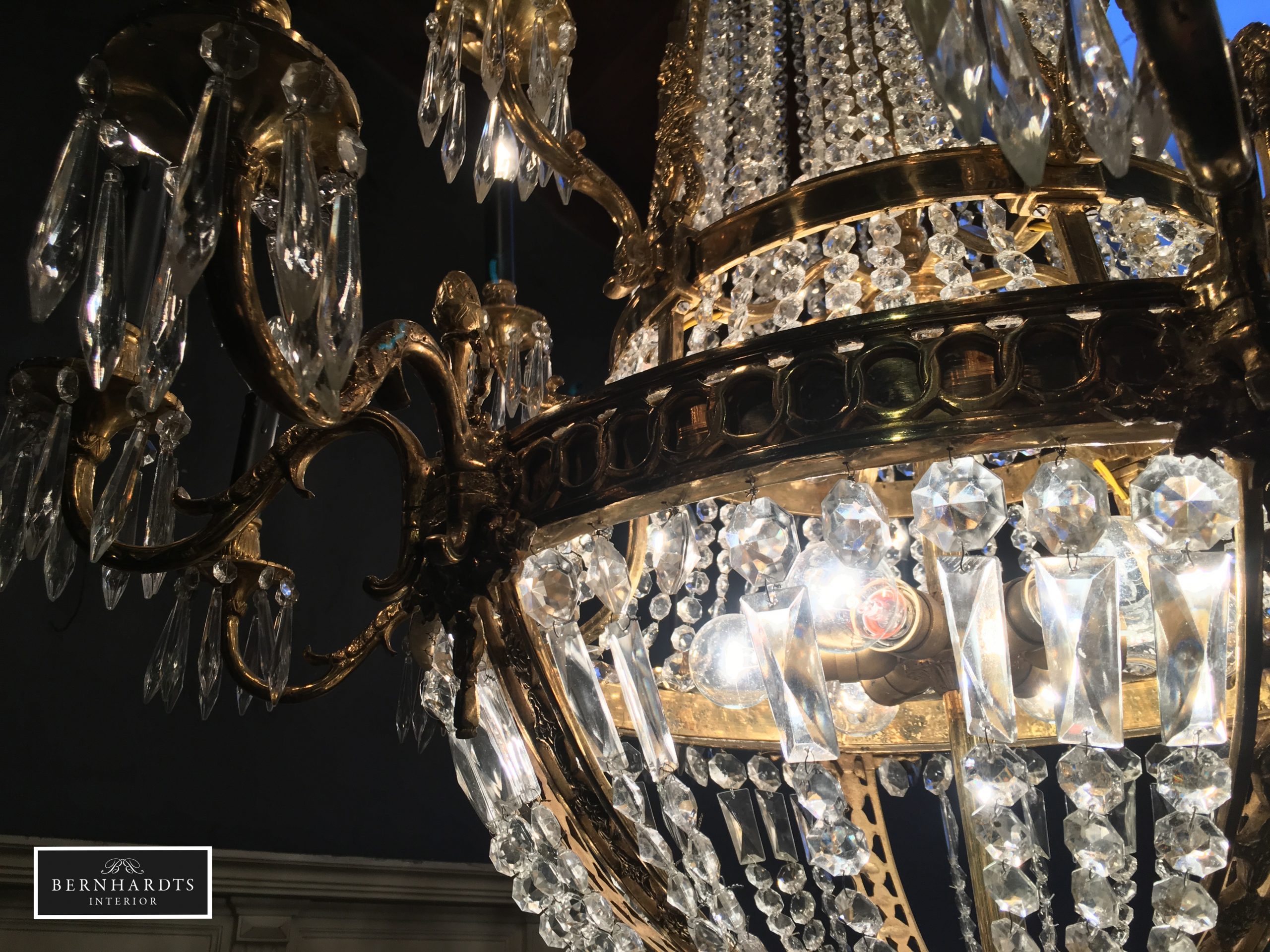 Schlosslüster_ Bernhardts Interior