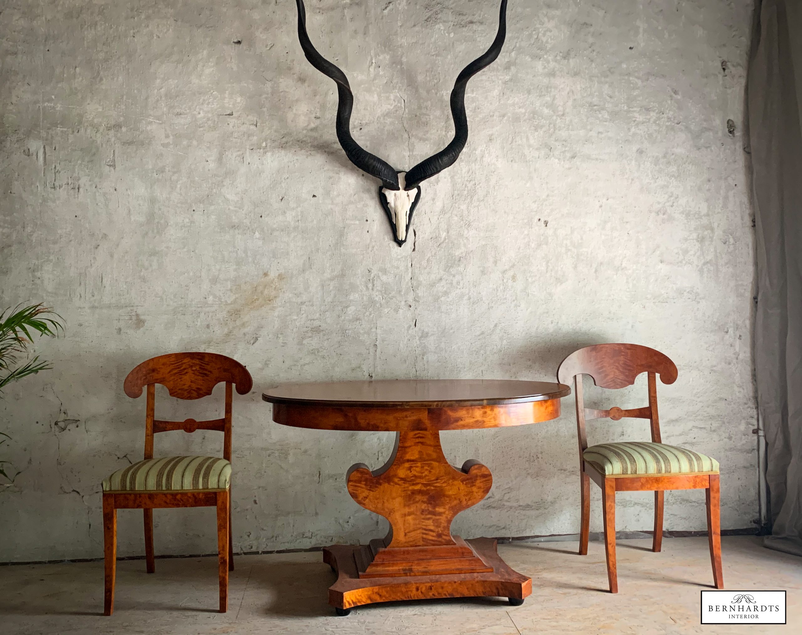 Biedermeiertisch_ Bernhardts Antik