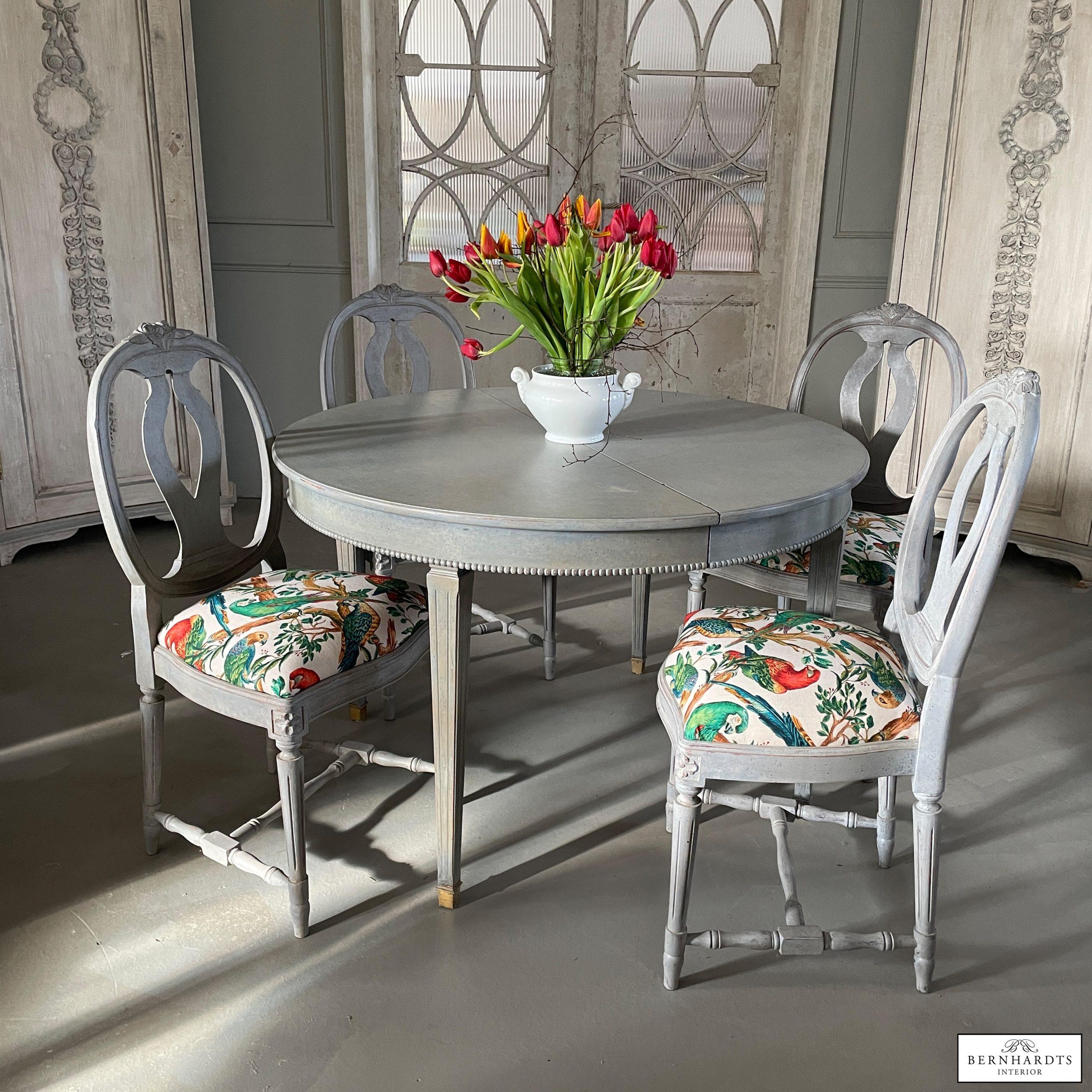 Gustavianischer Tisch, Gustavian Sylt_ Bernhardts Interior