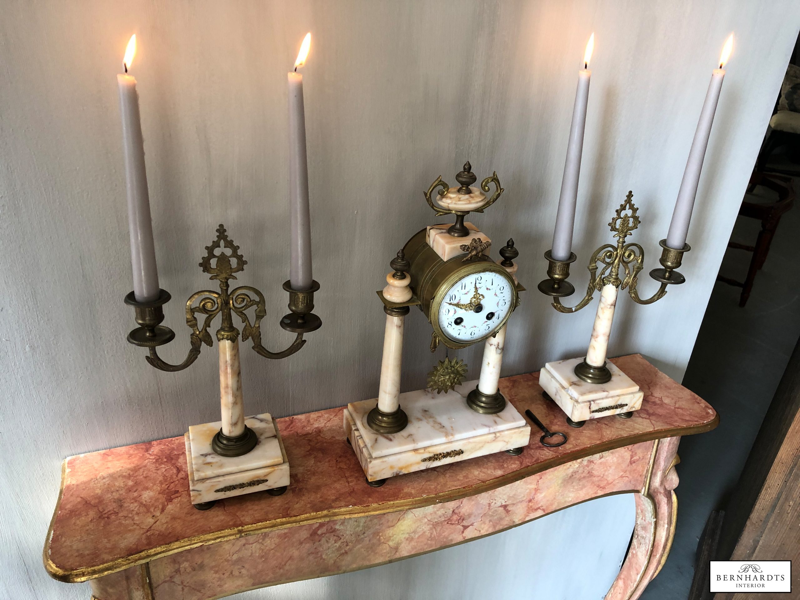 Kaminuhr Bernhardts Interior