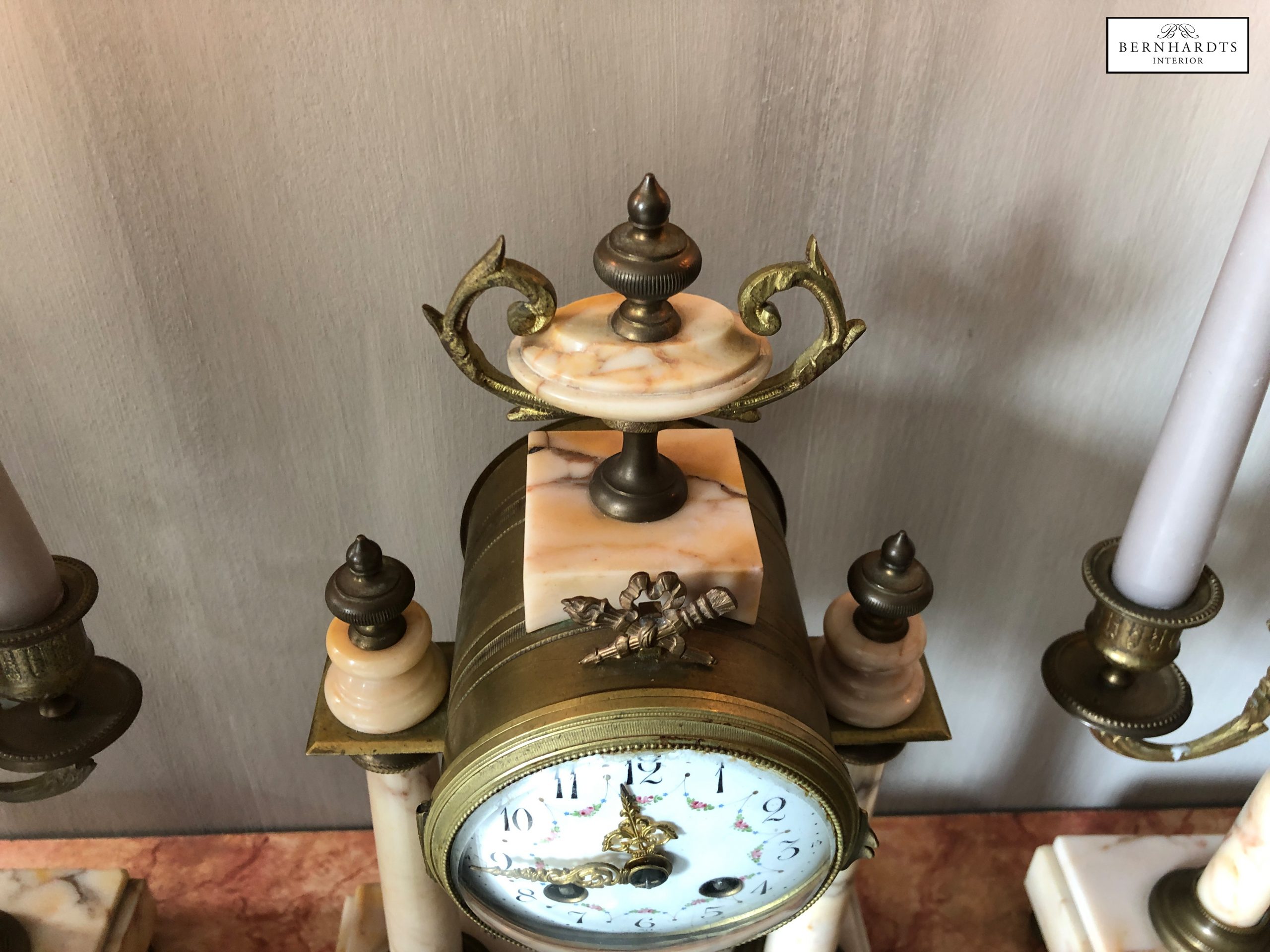 Kaminuhr Bernhardts Interior