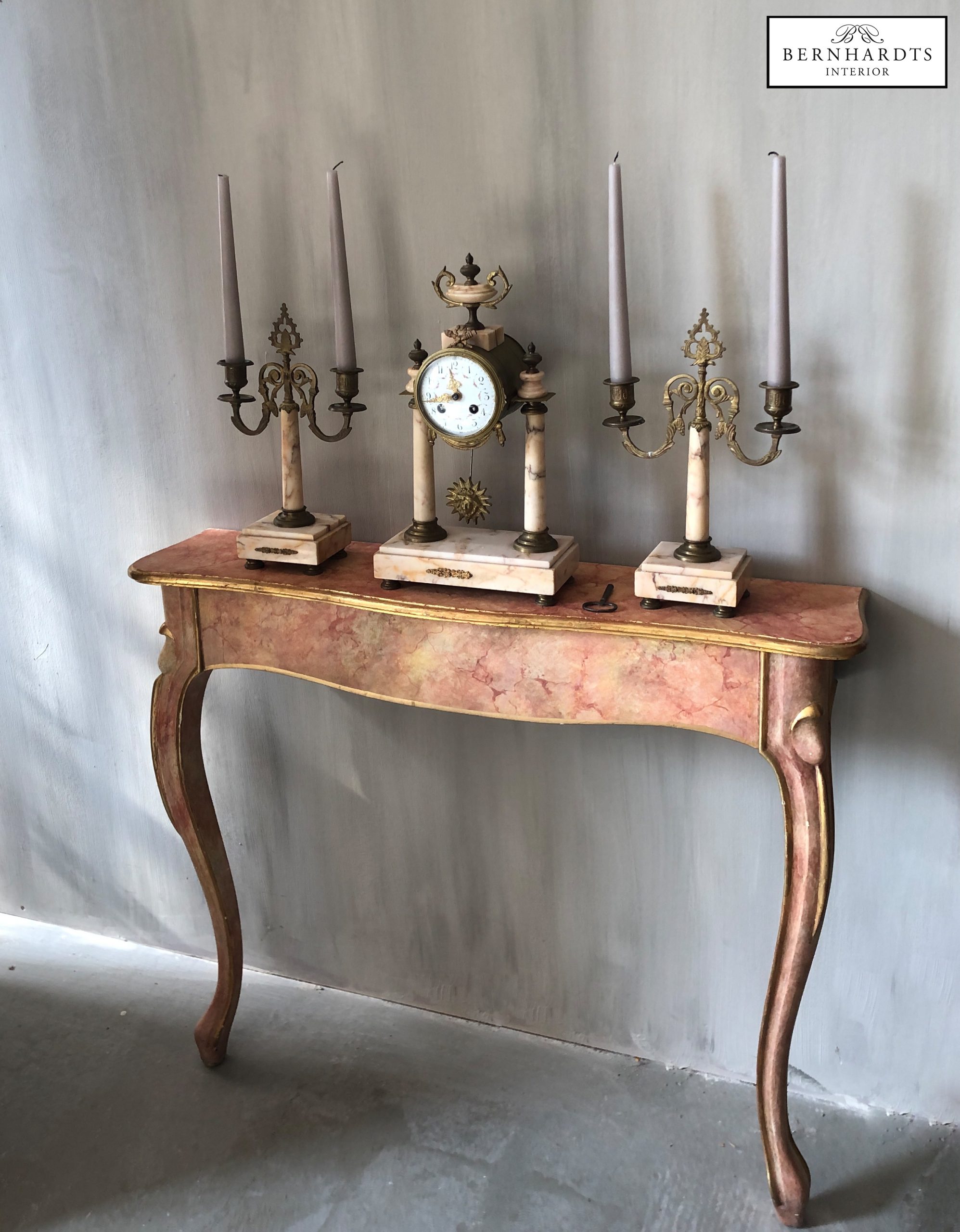 Kaminuhr Bernhardts Interior