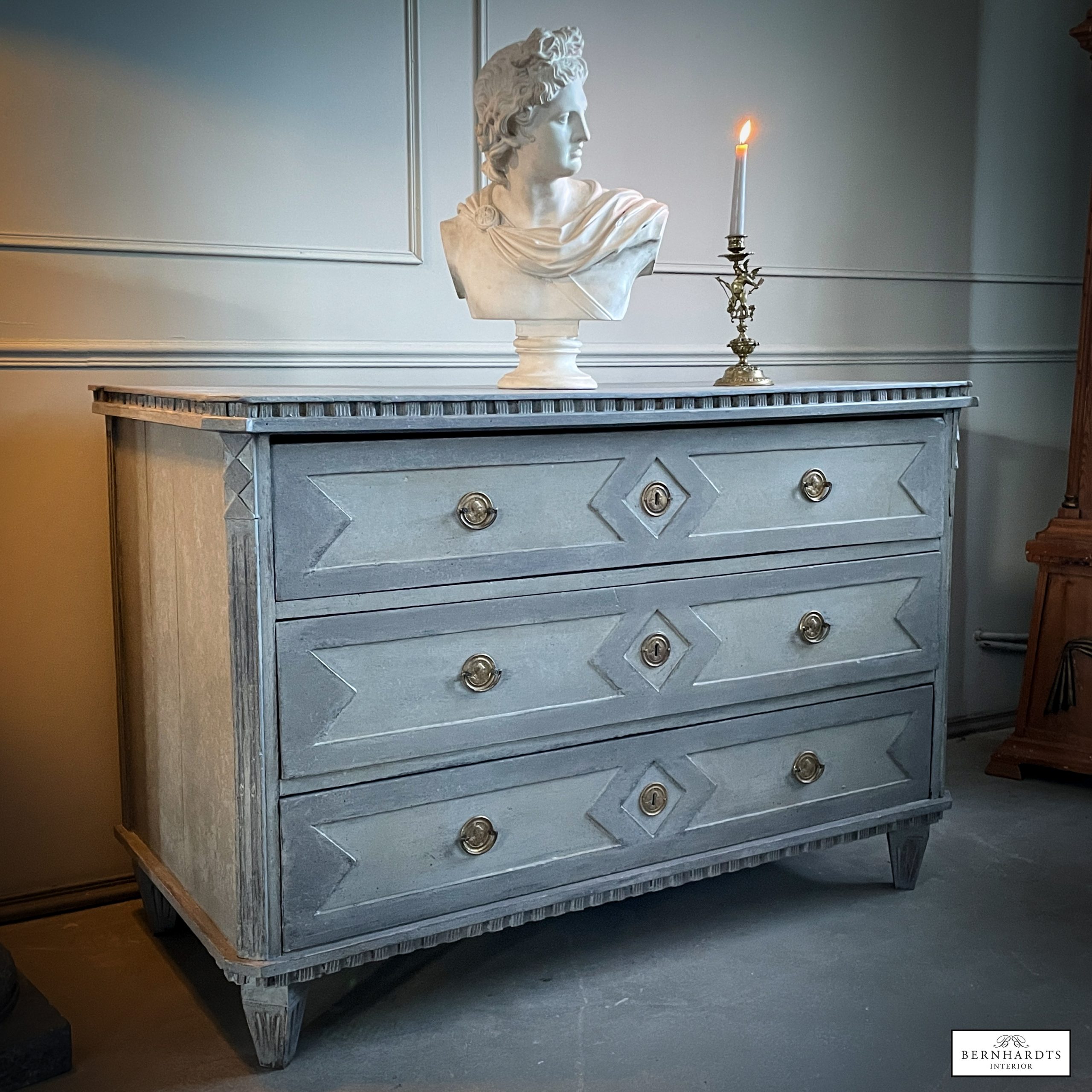 Gustavianische Kommode Bernhardts Interior