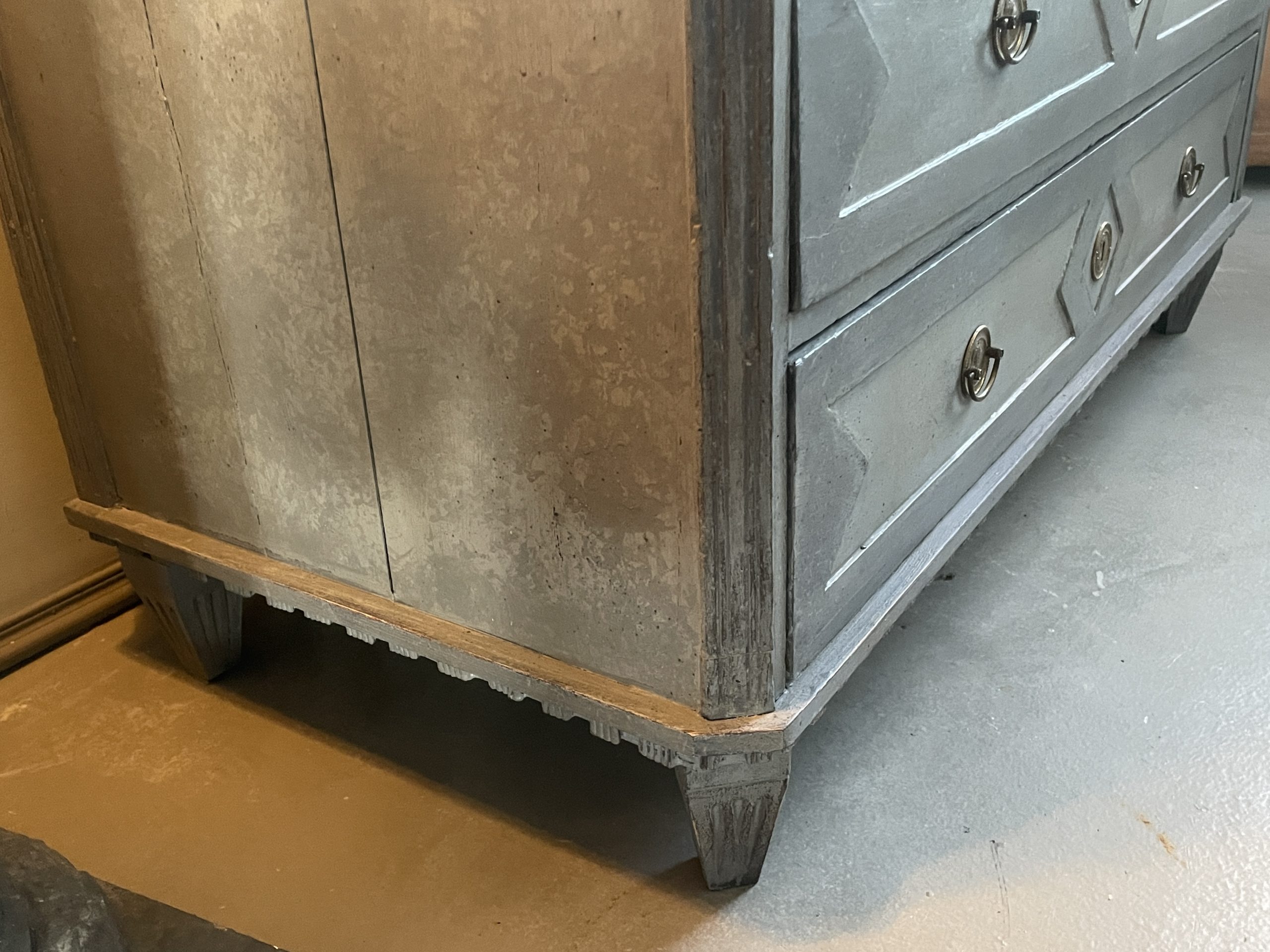 Gustavianische Kommode Bernhardts Interior