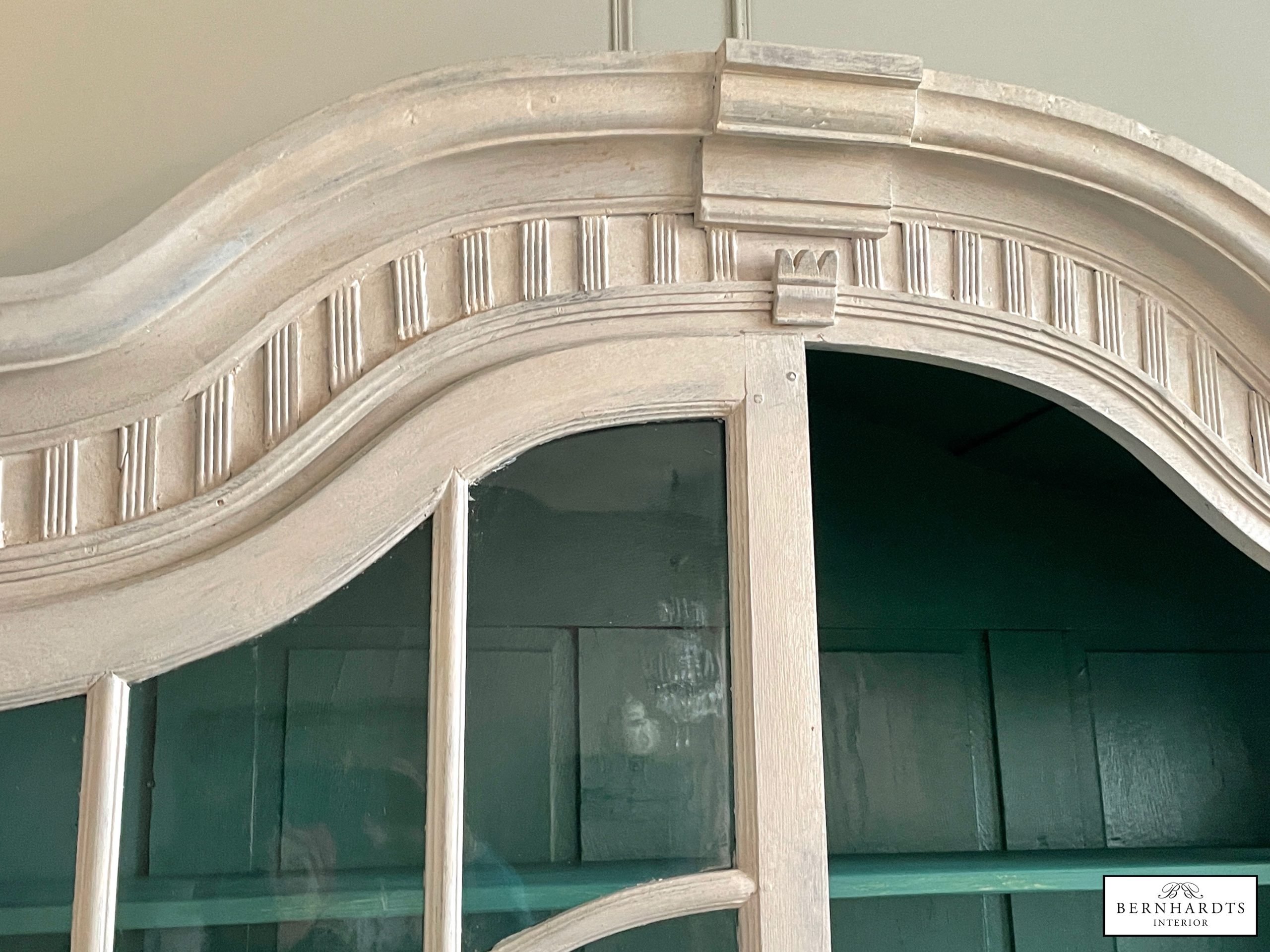 Virtinenschrank_ Bernhardts Interior