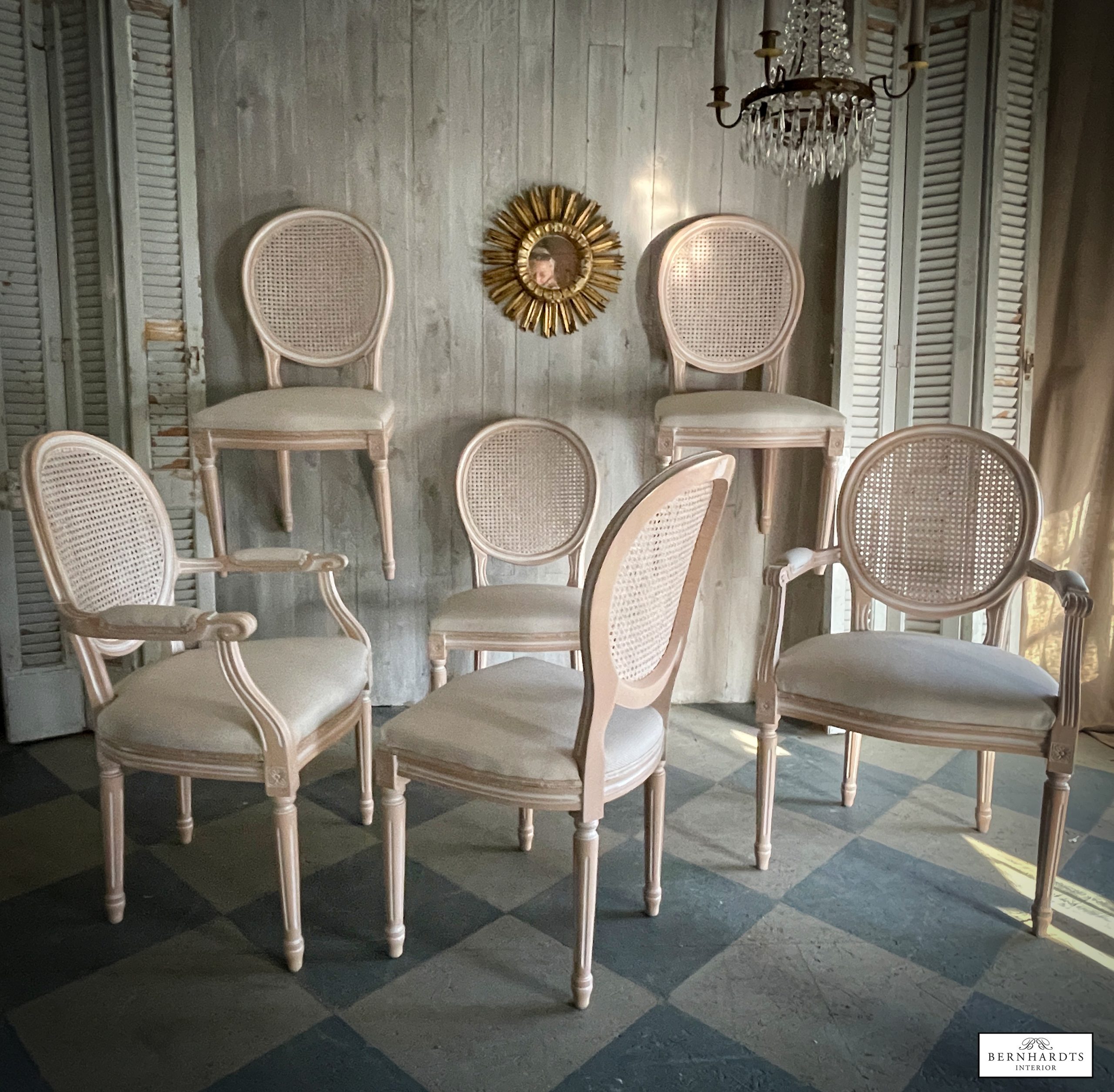 Flechtstühle Gustavian_ Bernhardts Interior