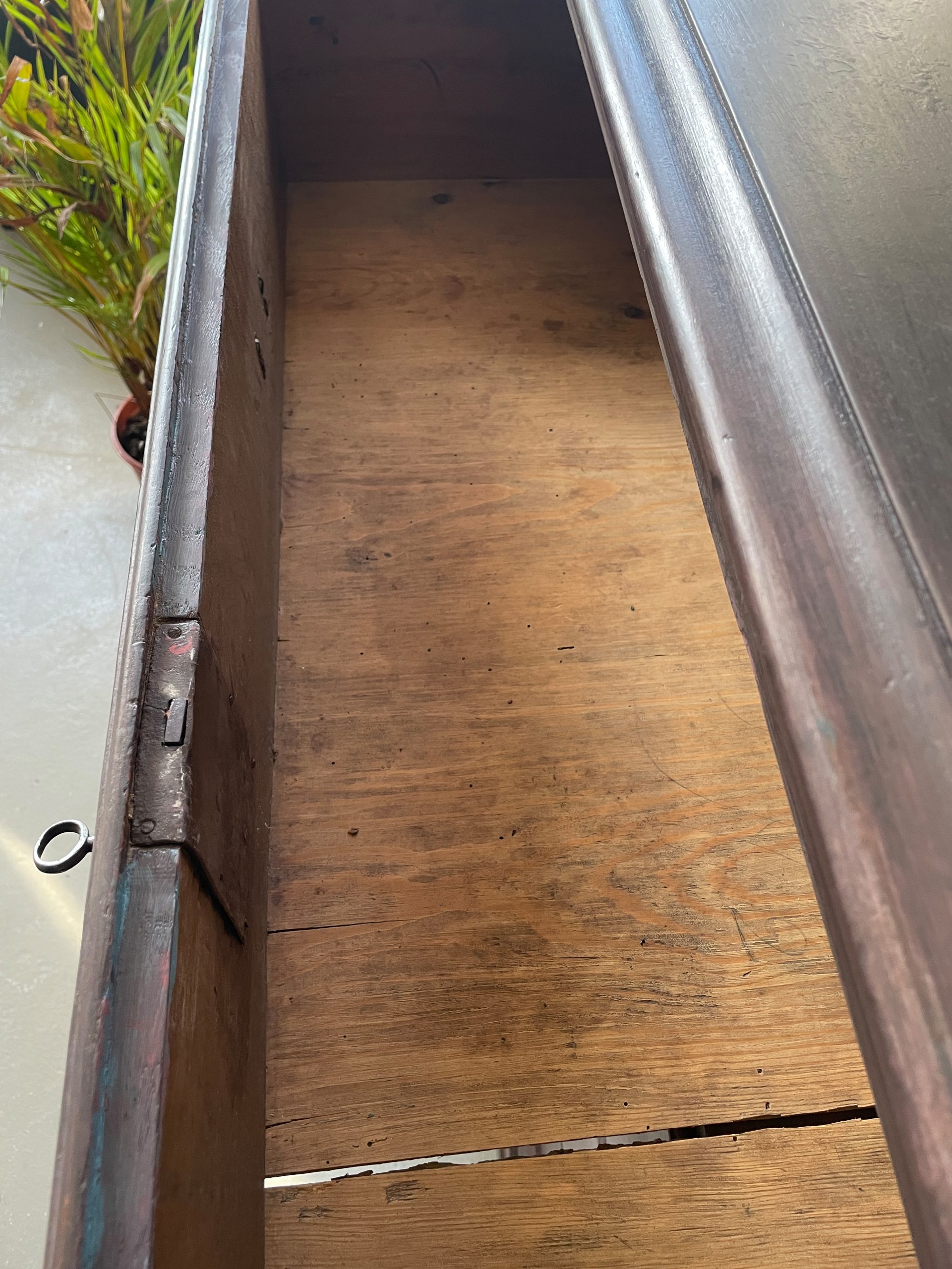 Schwedische Kommode- Bernhardts Intterior