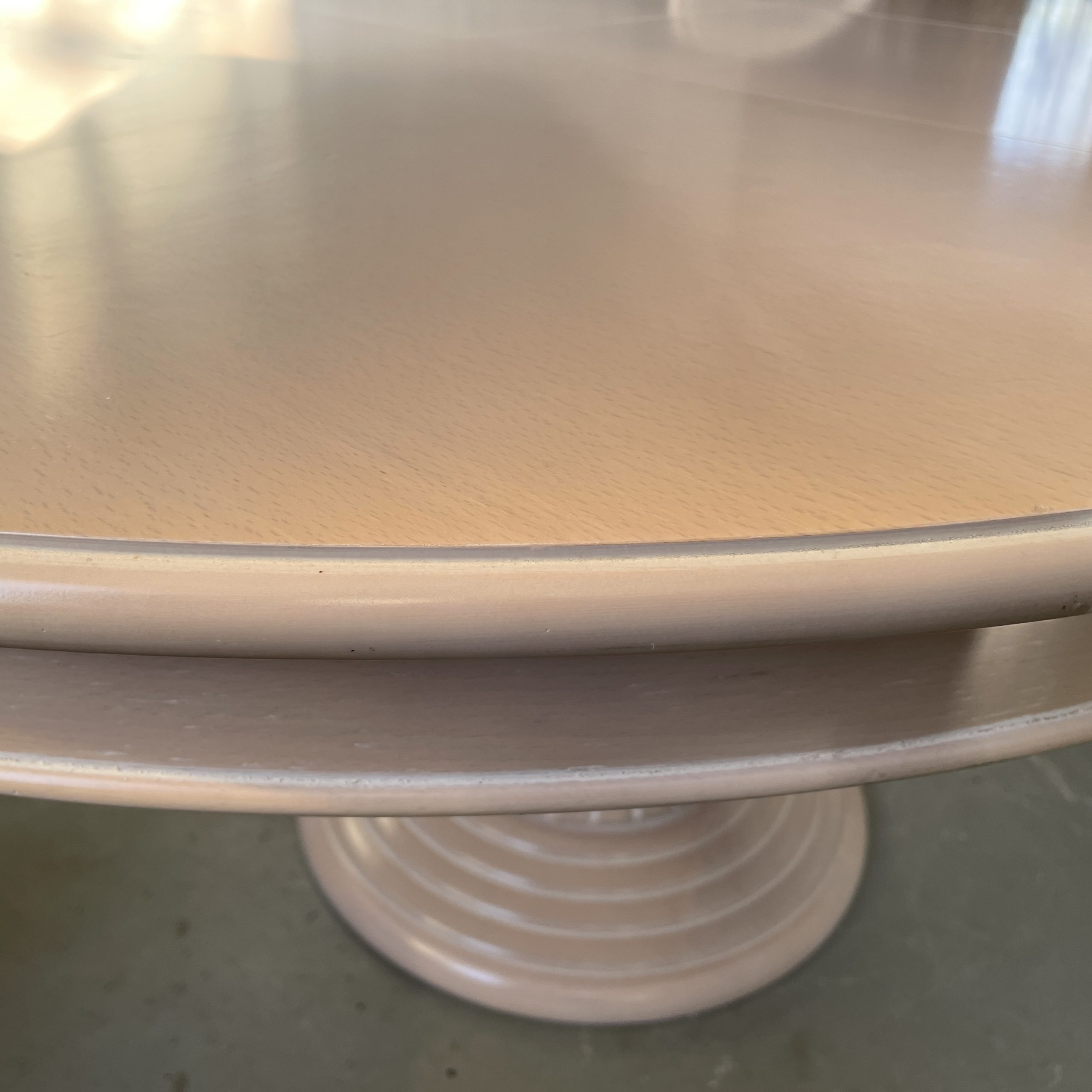 6 Italienische Flechtstühle mit Tisch, Italien im gustavianischem Stil – Bild 22