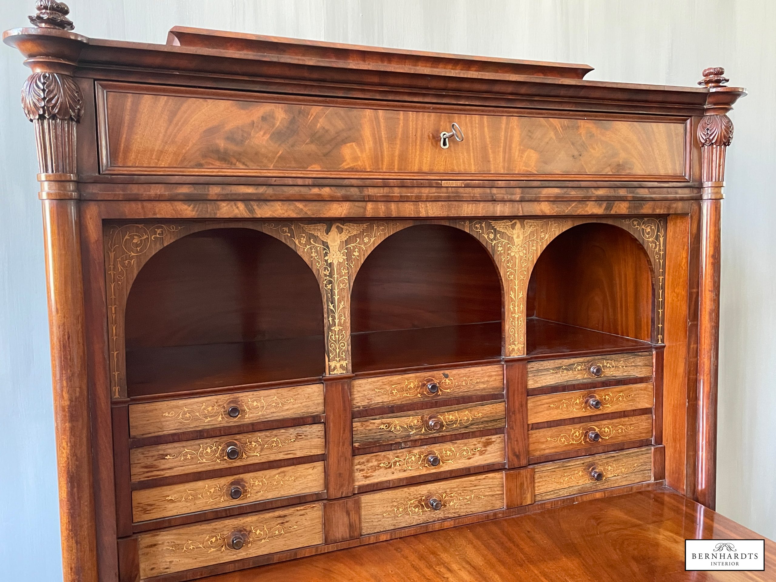 Biedermeier Sekretär Bernhardts Interior