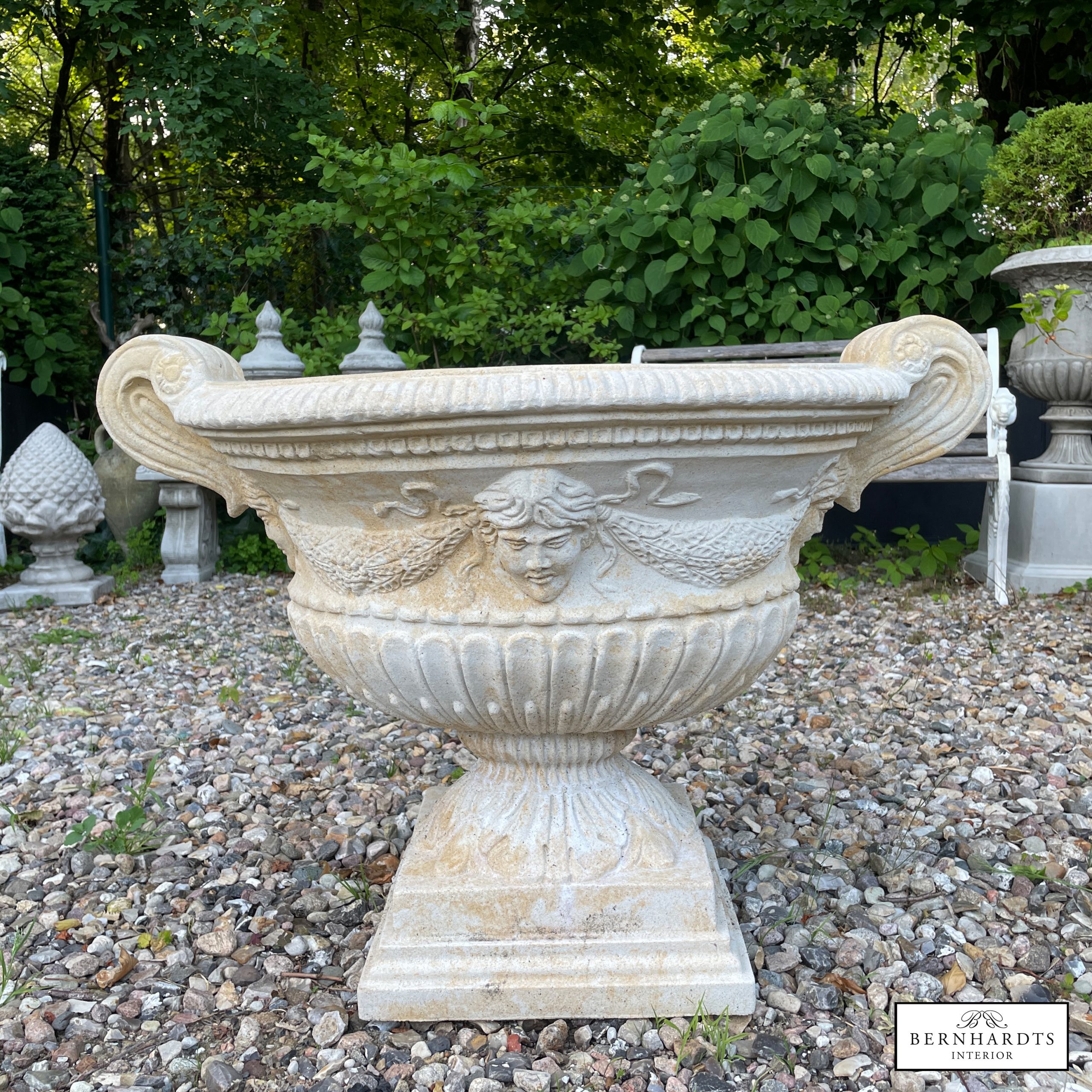 Sandsteintrog Bernhardts Interior