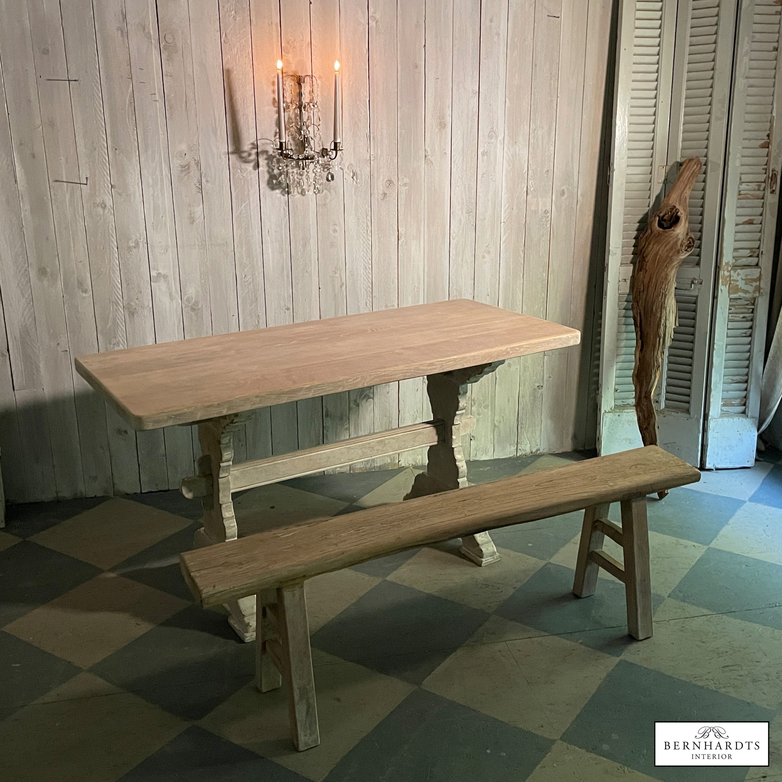 Kleiner Klostertisch_ Bernhardts Interior