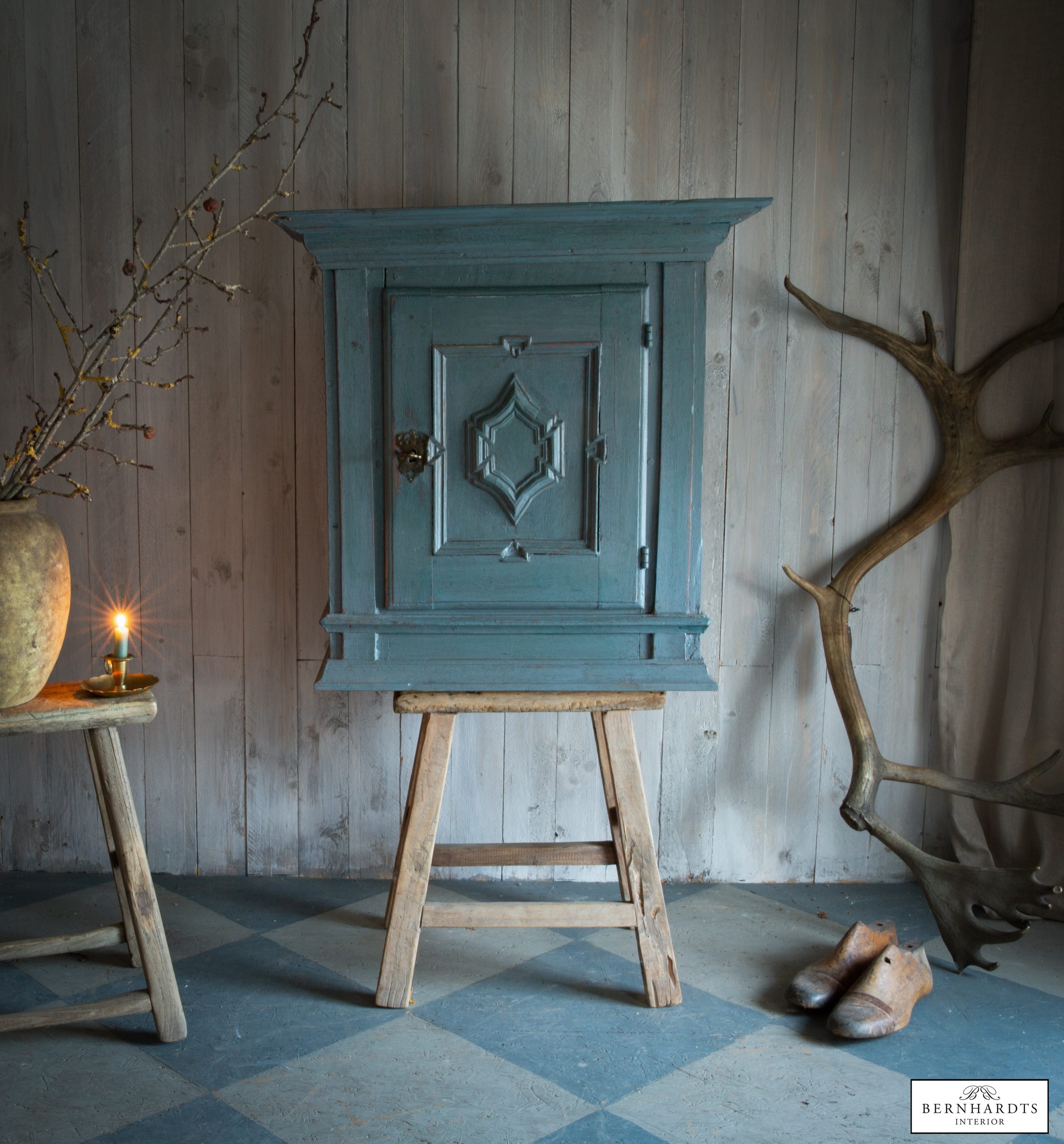 Barockschränkchen_ Bernhardts Interior