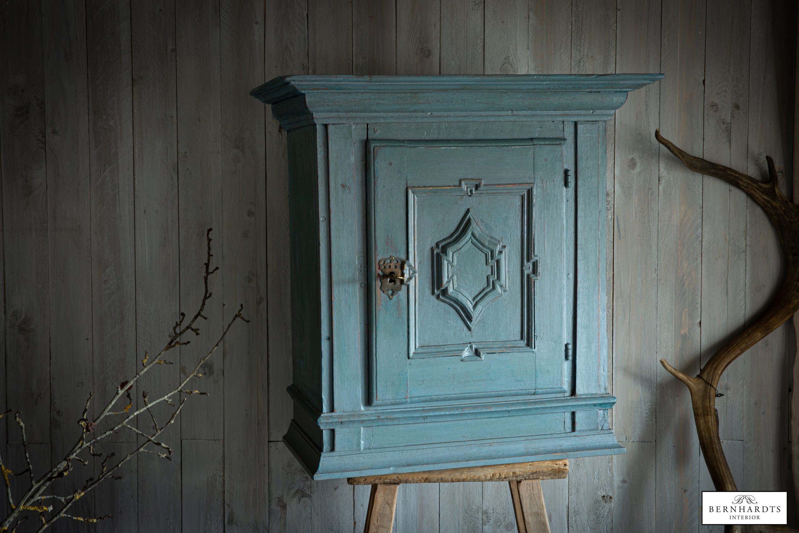 Barockschränkchen_ Bernhardts Interior