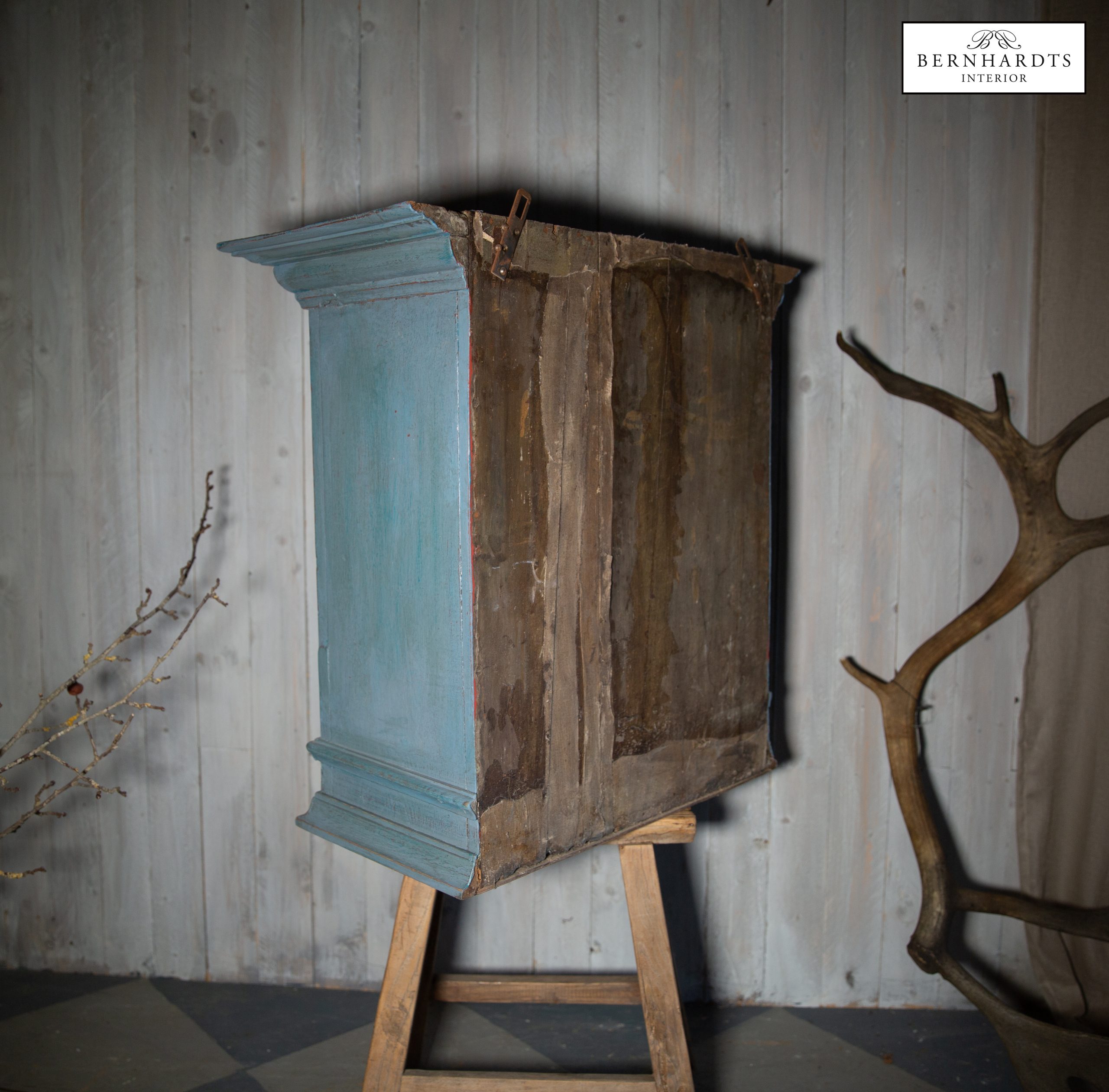 Barockschränkchen_ Bernhardts Interior