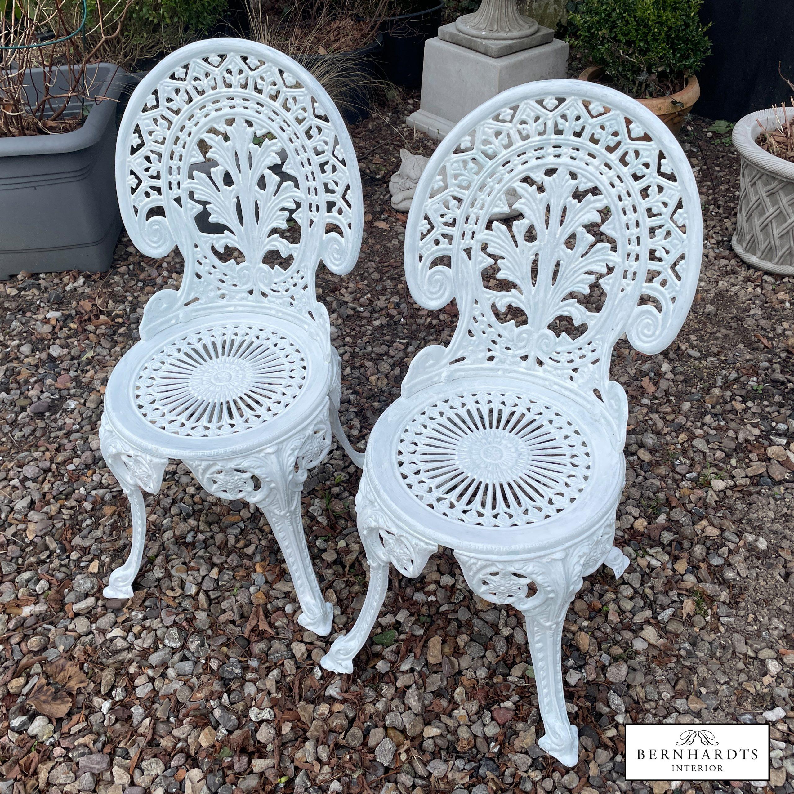 Victorianische Gartenstühle Bernhardts Interior