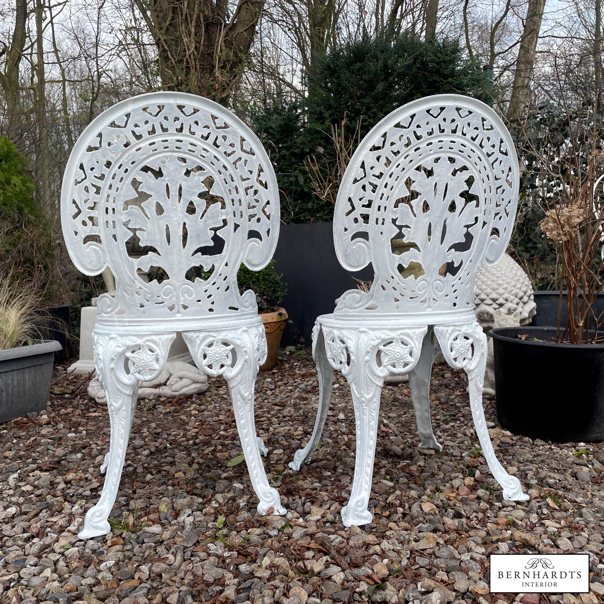 Victorianische Gartenstühle Bernhardts Interior