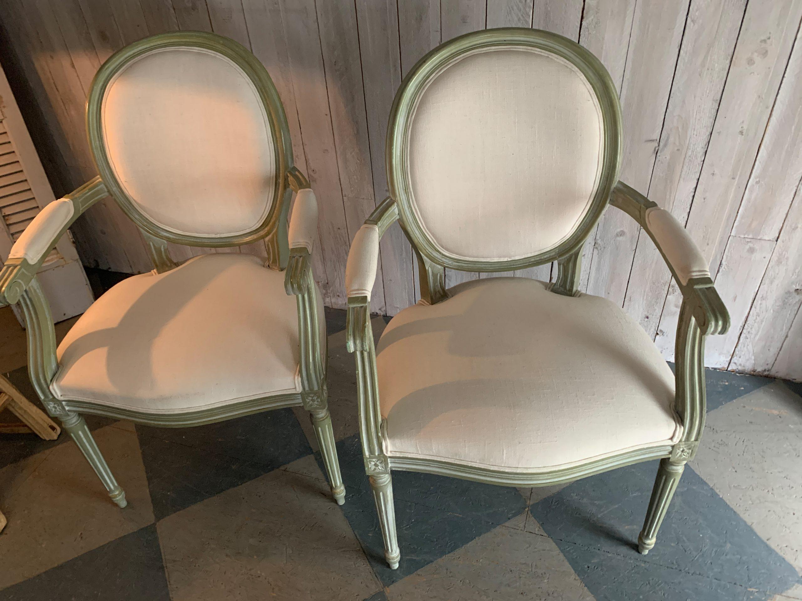 Gustavianische Bergeren_ Bernhardts Interior