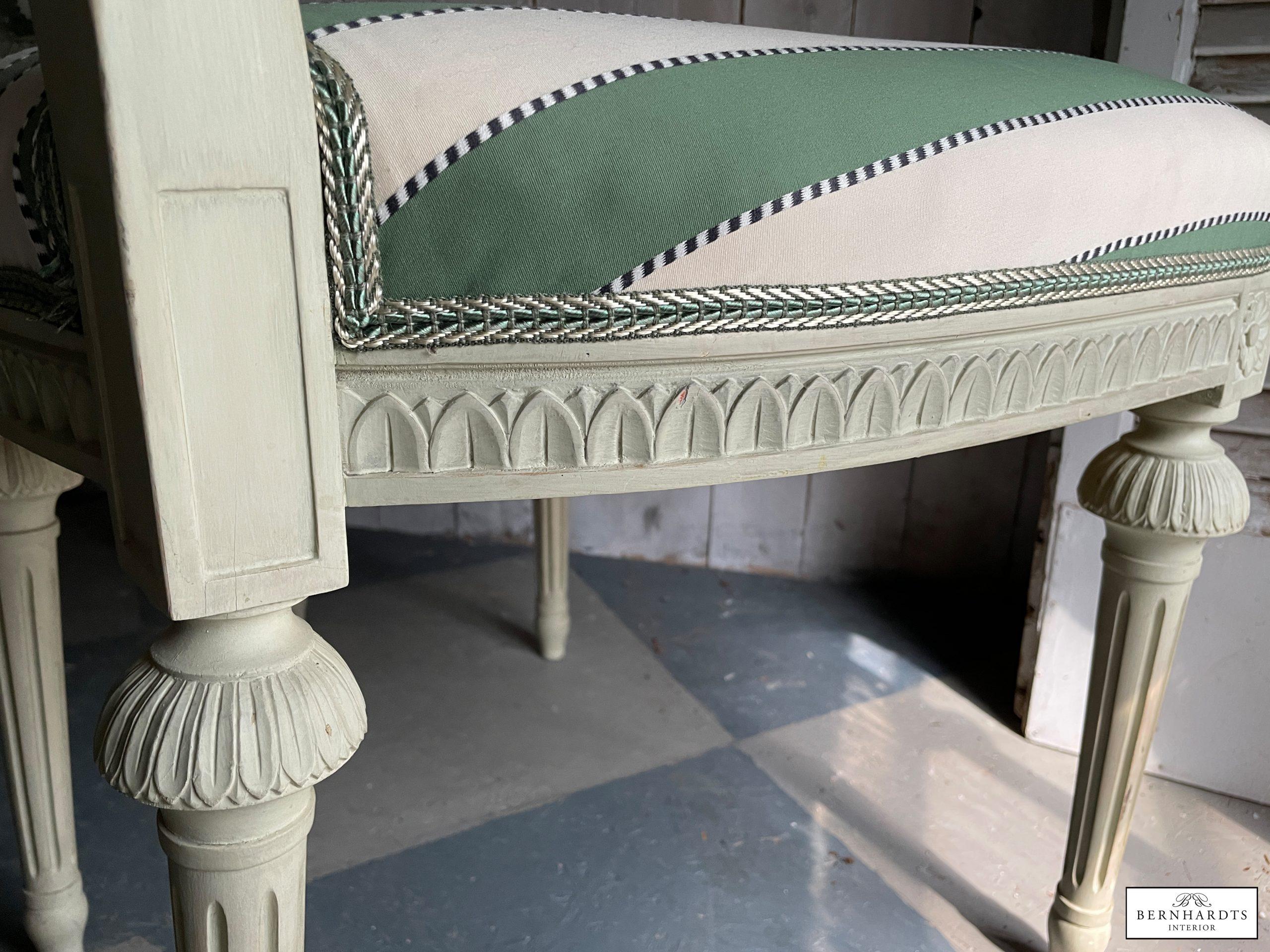 Louis Seize Stühle_ Bernhardts Interior