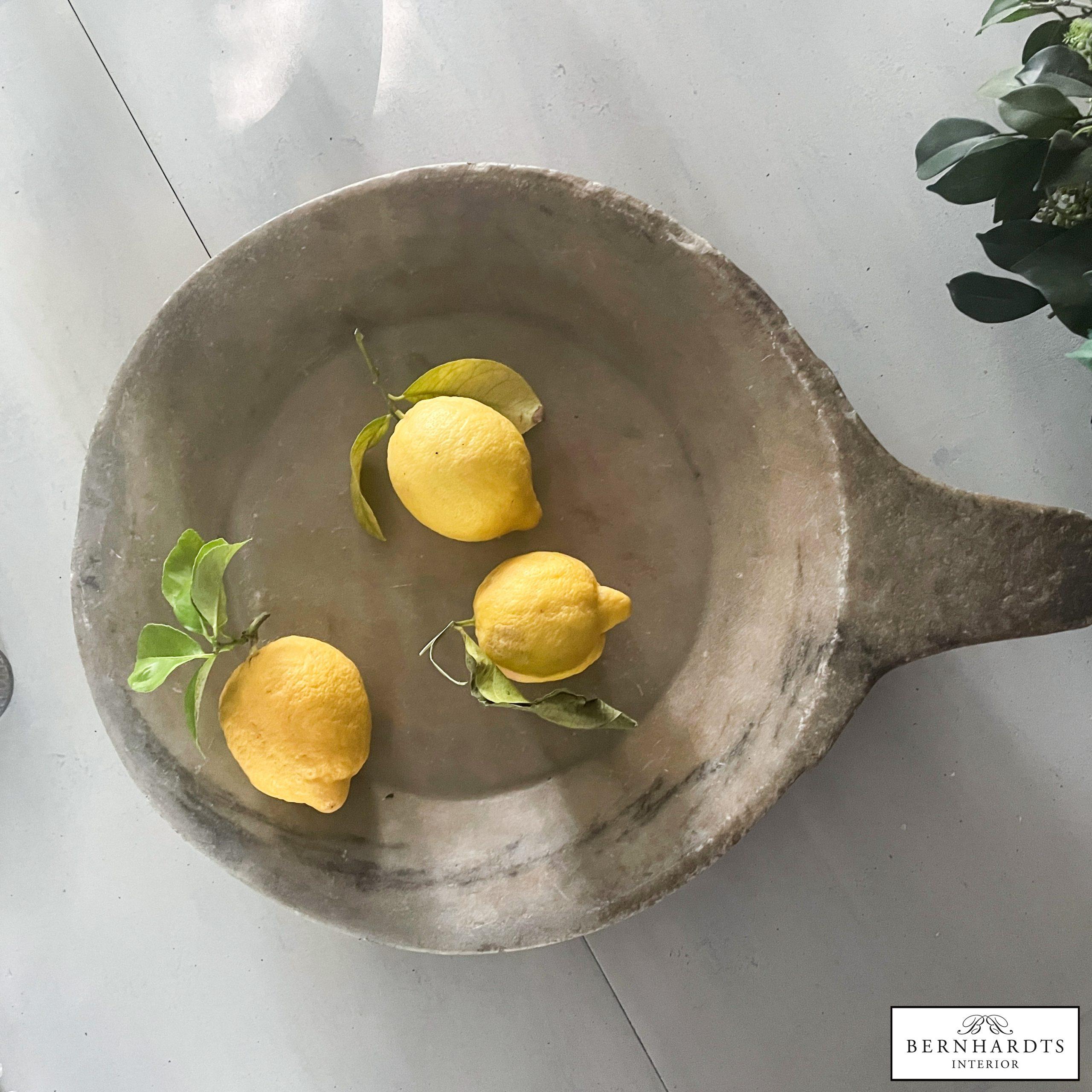 Grosse Marmorschale_ Bernhardts Interior