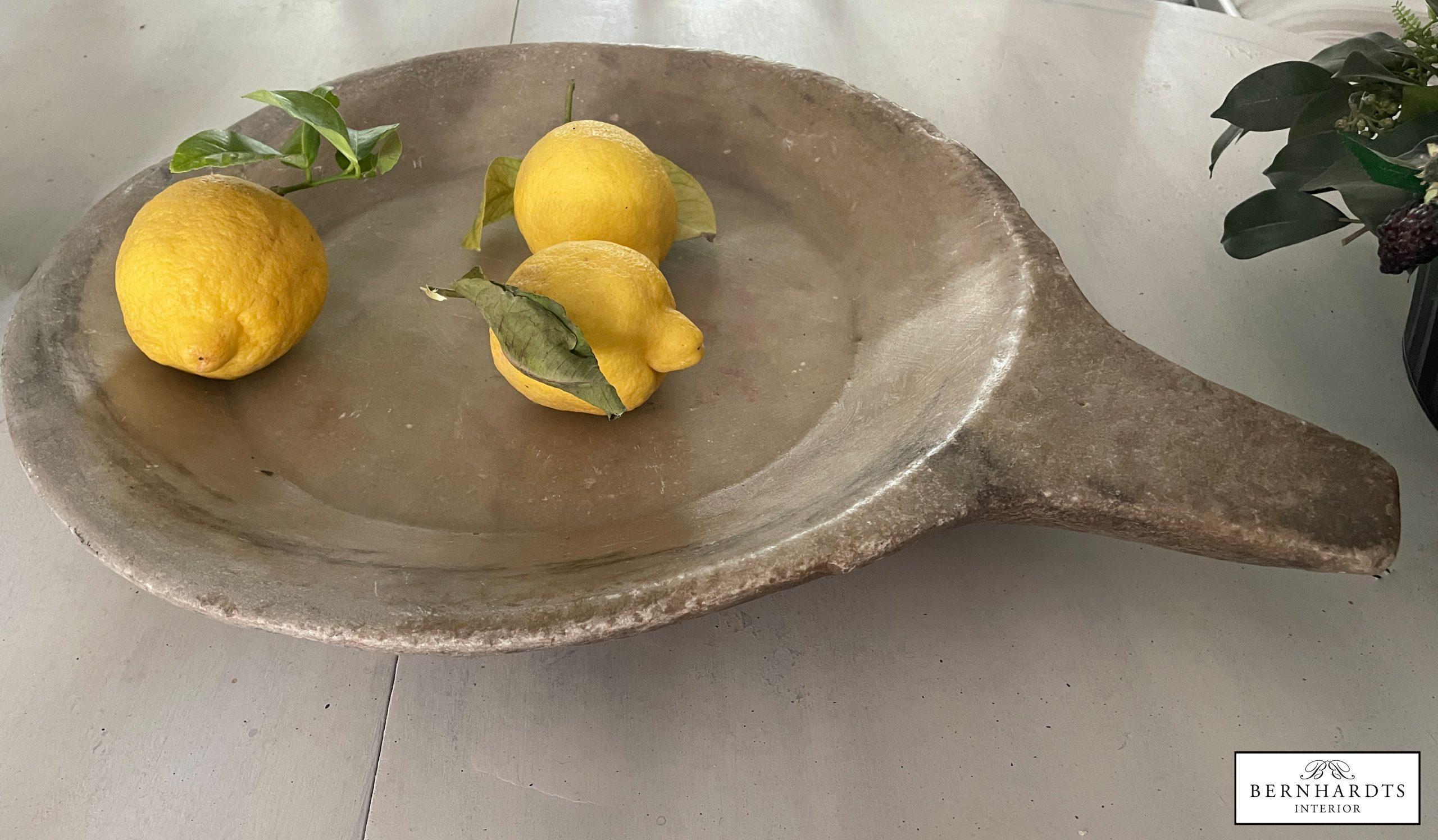 Grosse Marmorschale_ Bernhardts Interior