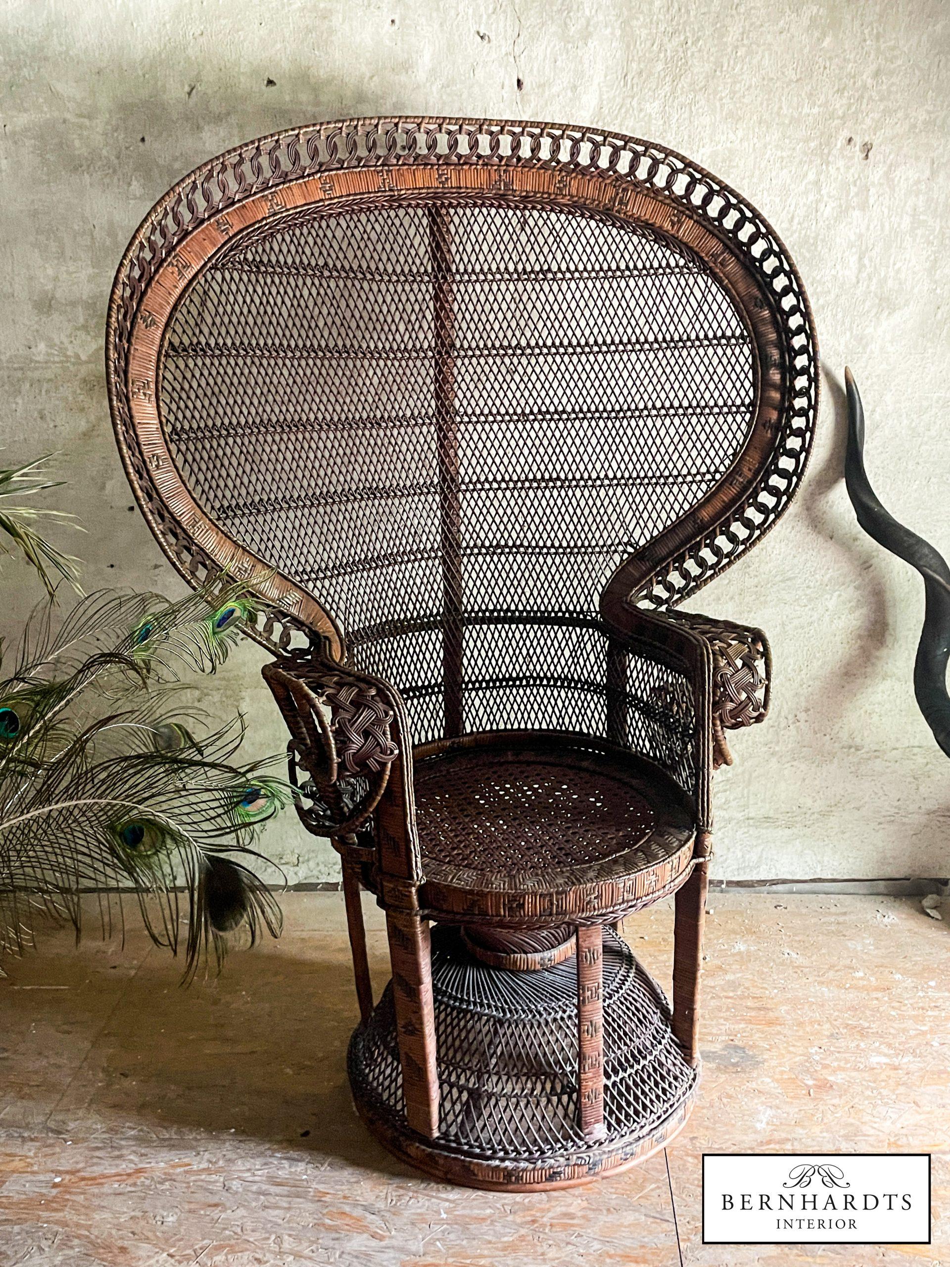Pfauenthron, Rattansessel _Bernhardts Interior