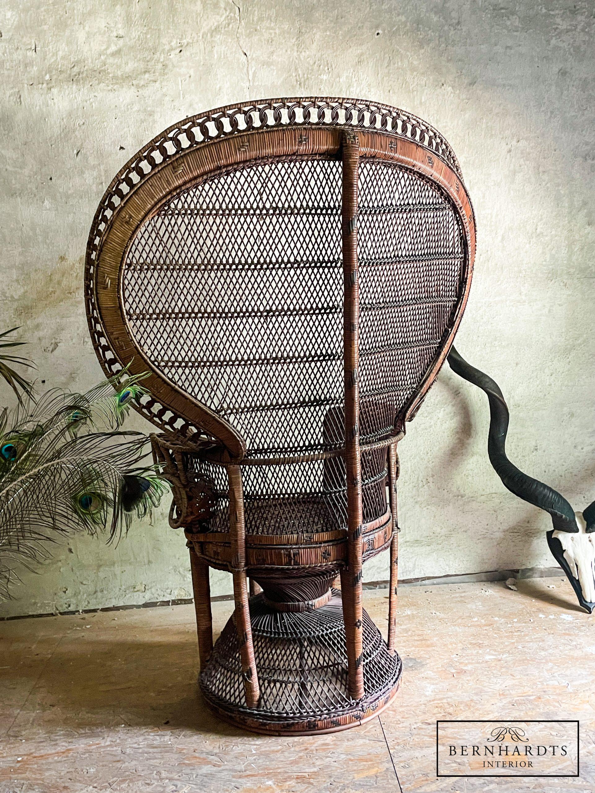 Pfauenthron, Rattansessel _Bernhardts Interior