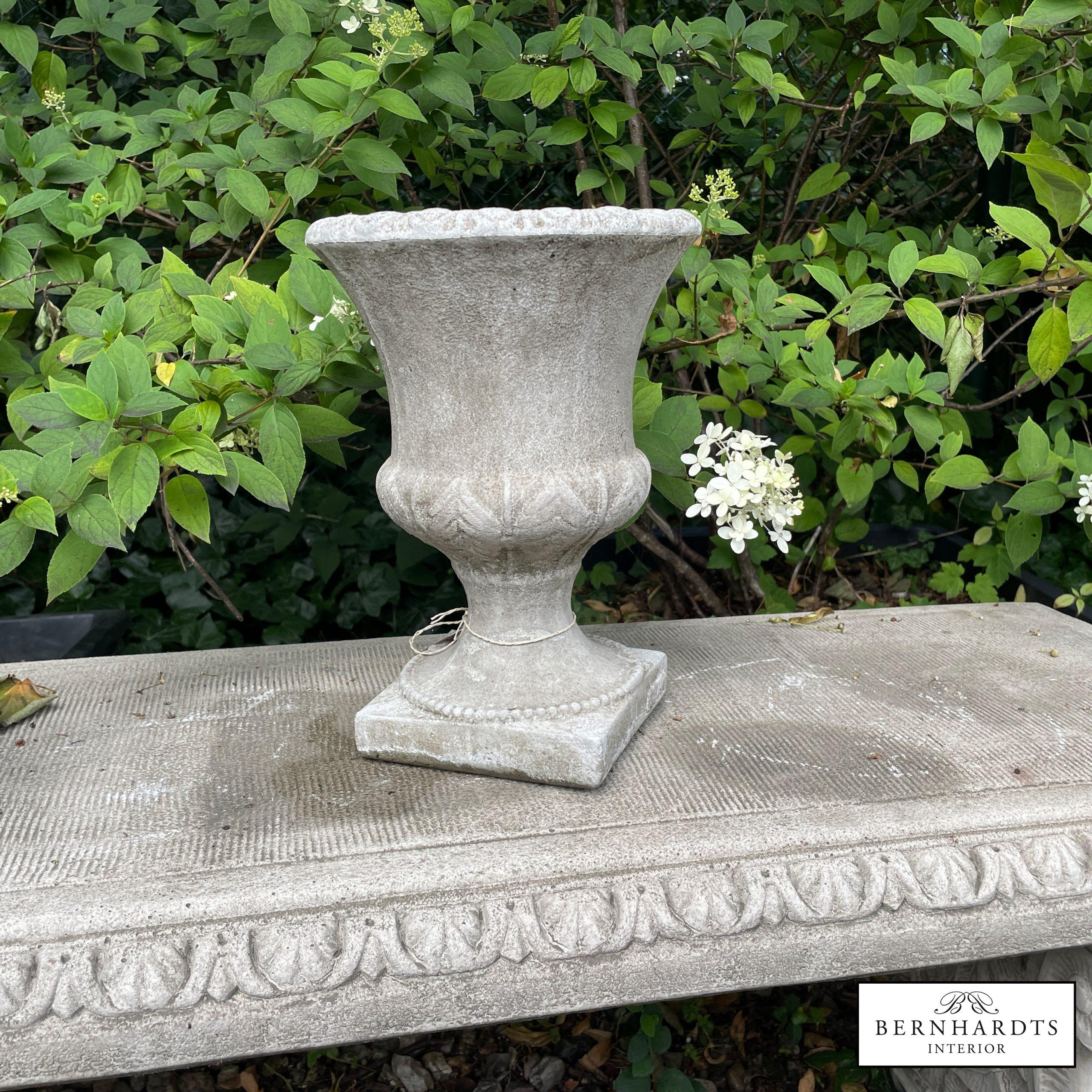 Antiksteinvase_ Bernhardts Interior