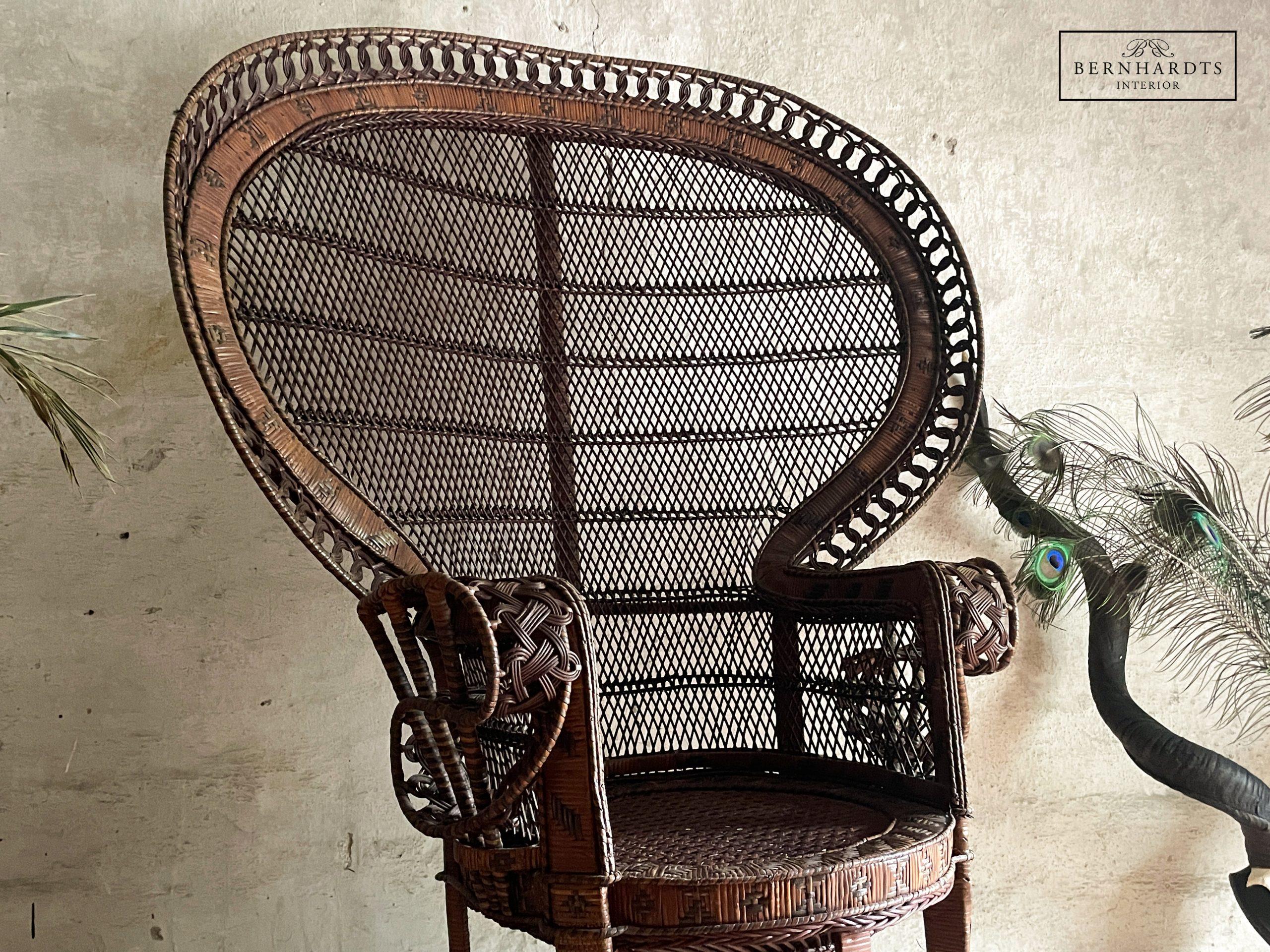 Pfauenthron, Rattansessel _Bernhardts Interior