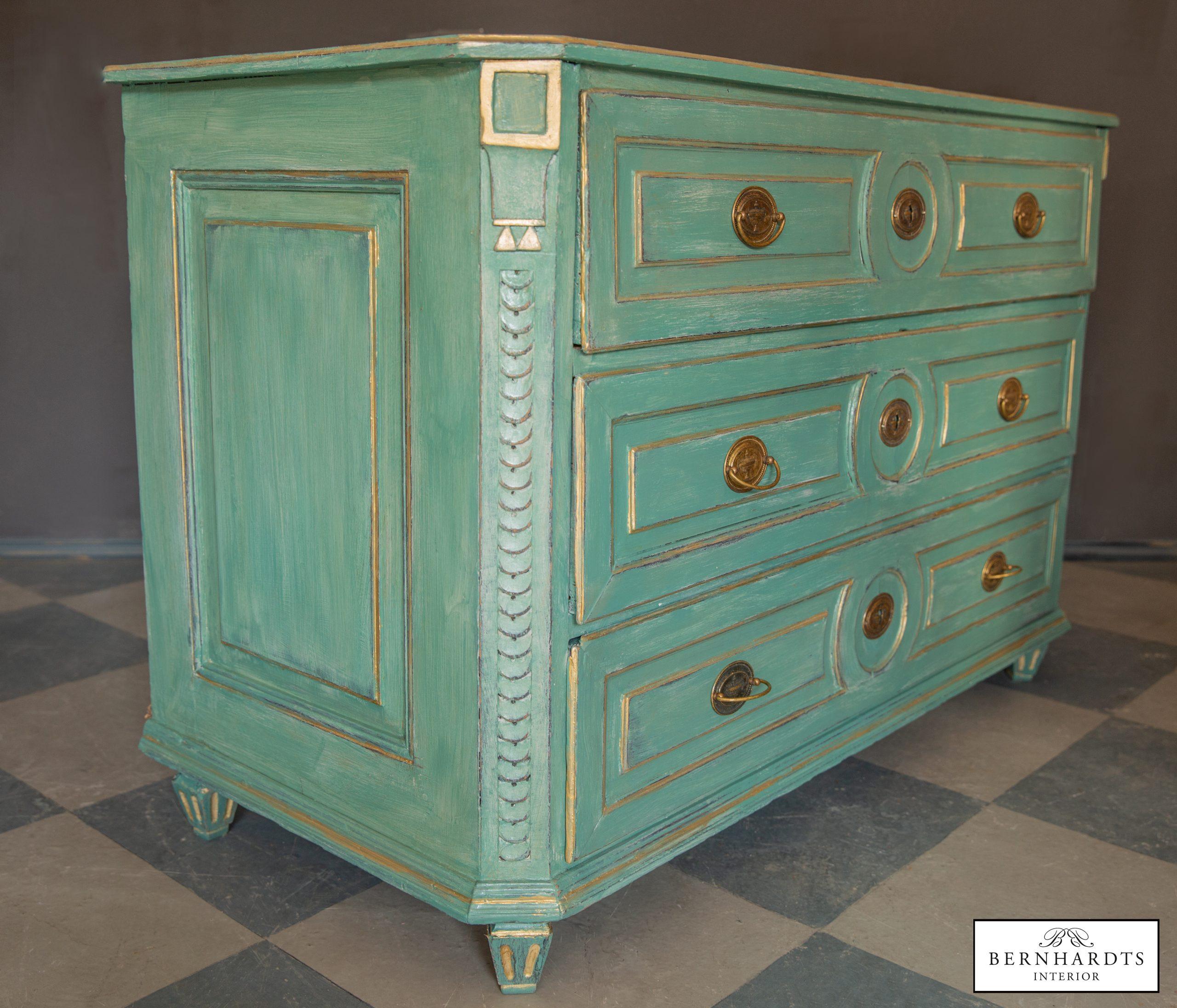 Louis Seize Kommode_ Bernhardts Interior