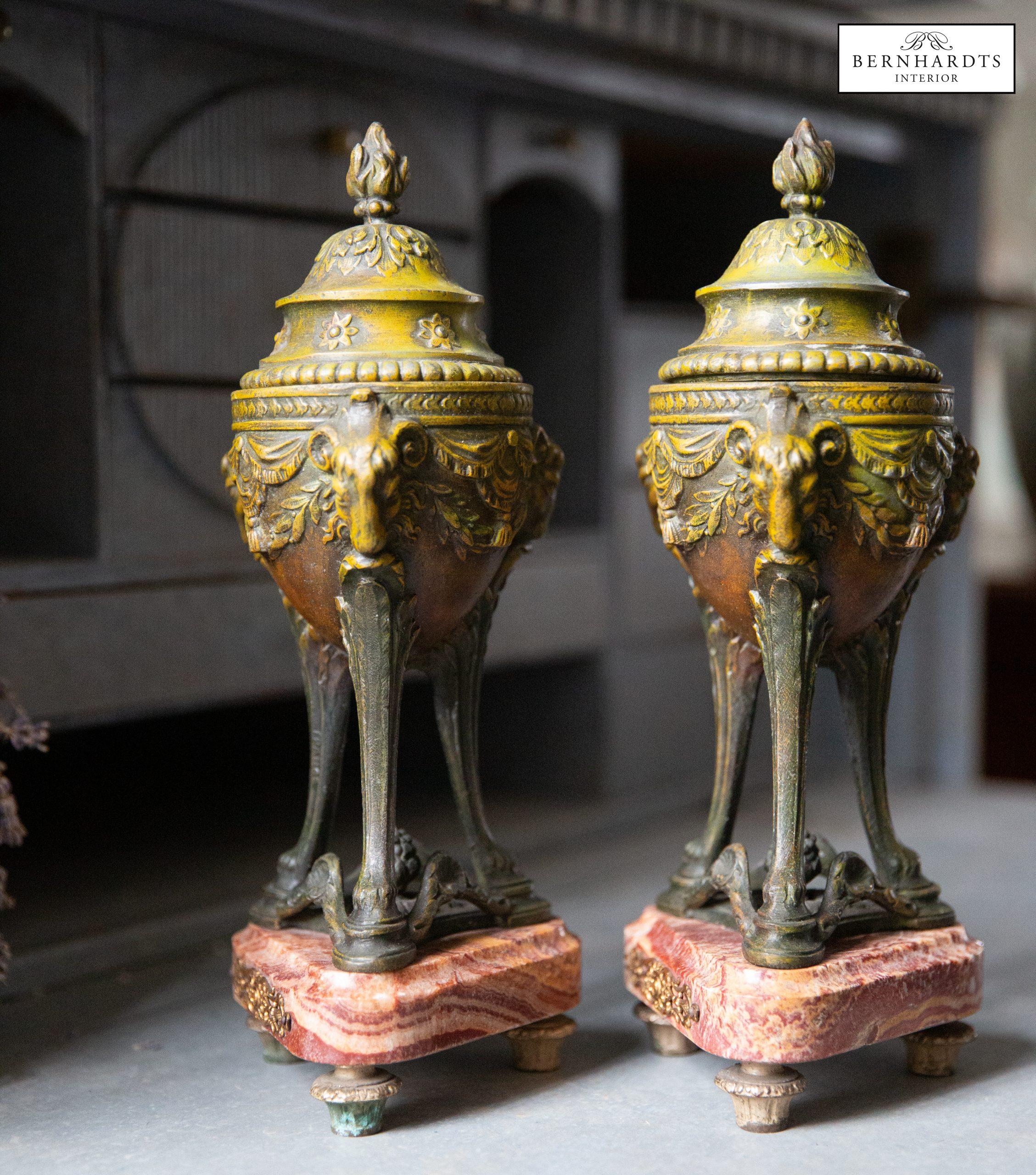 Kassoletten Louis Seize_ Bernhardts Interior