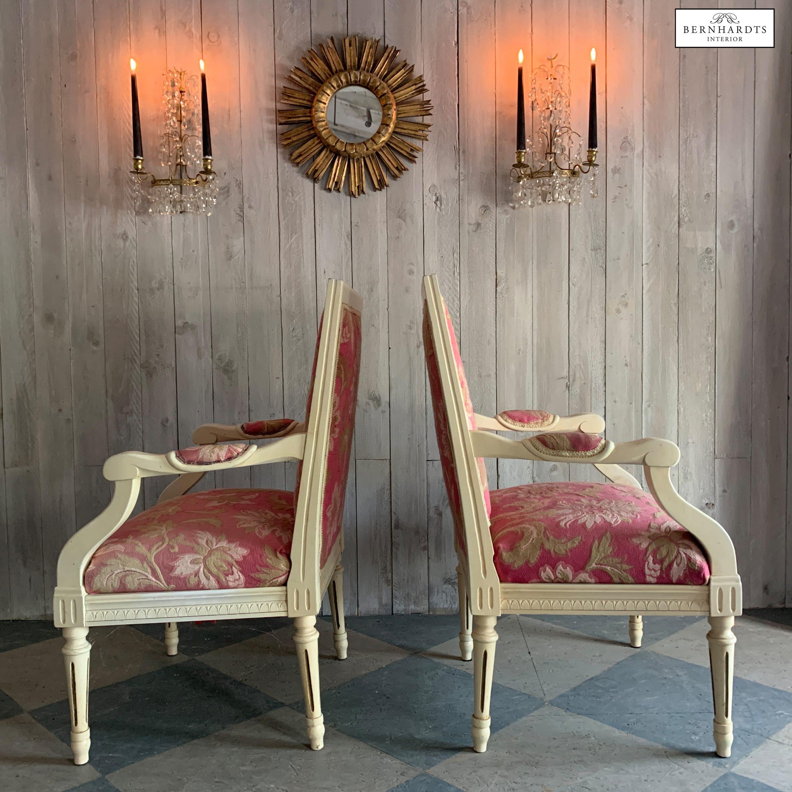 Gustavianische Stühle_ Bernhardts Interior