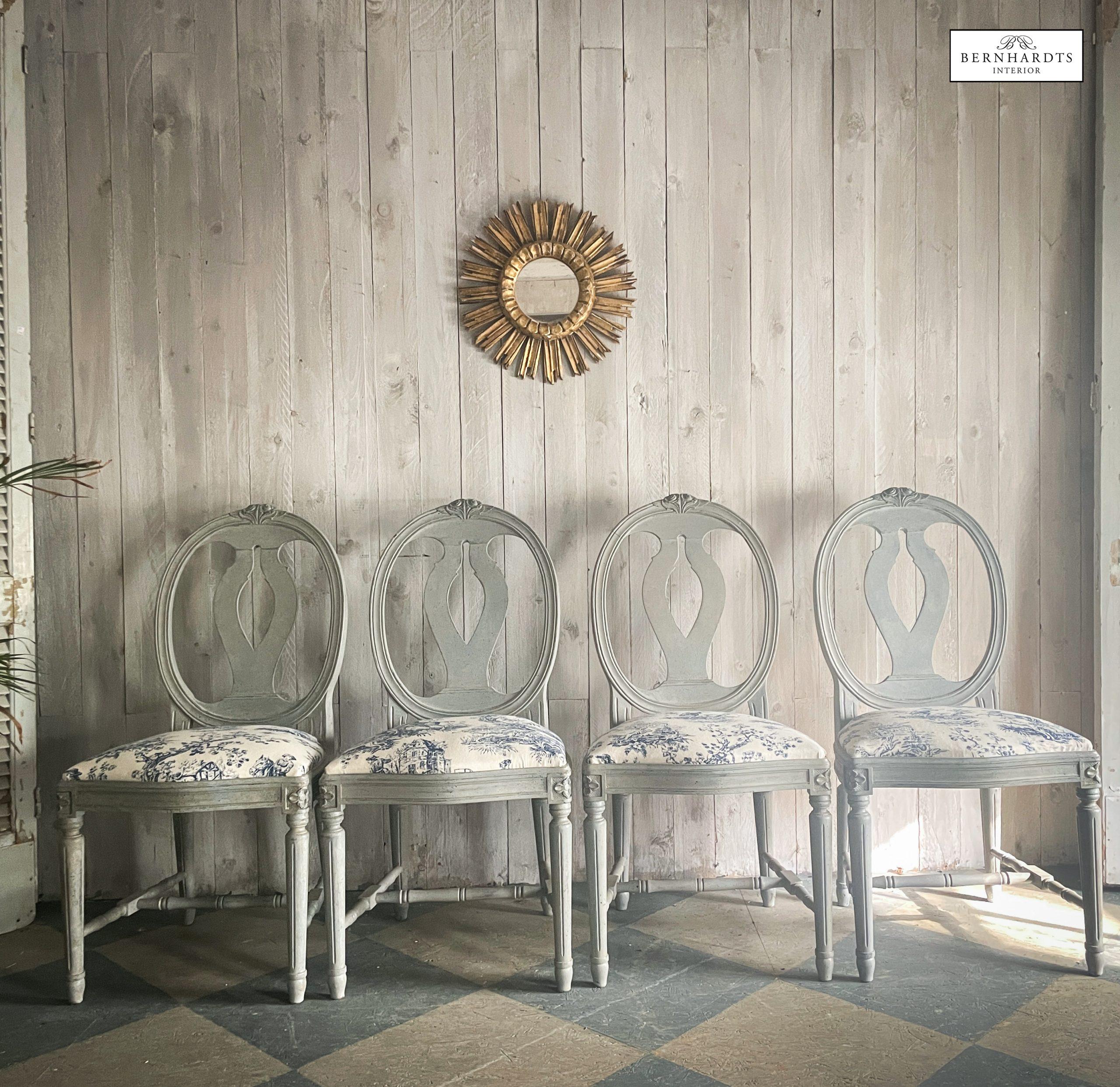 Gustavianische Stühle_ Bernhardts Interior