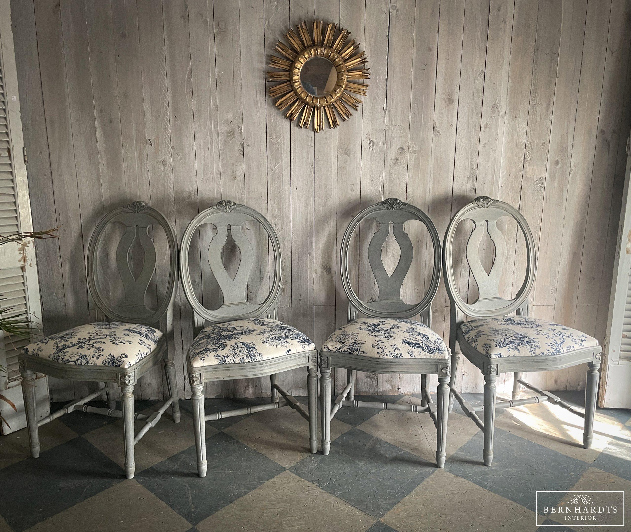 Gustavianische Stühle_ Bernhardts Interior