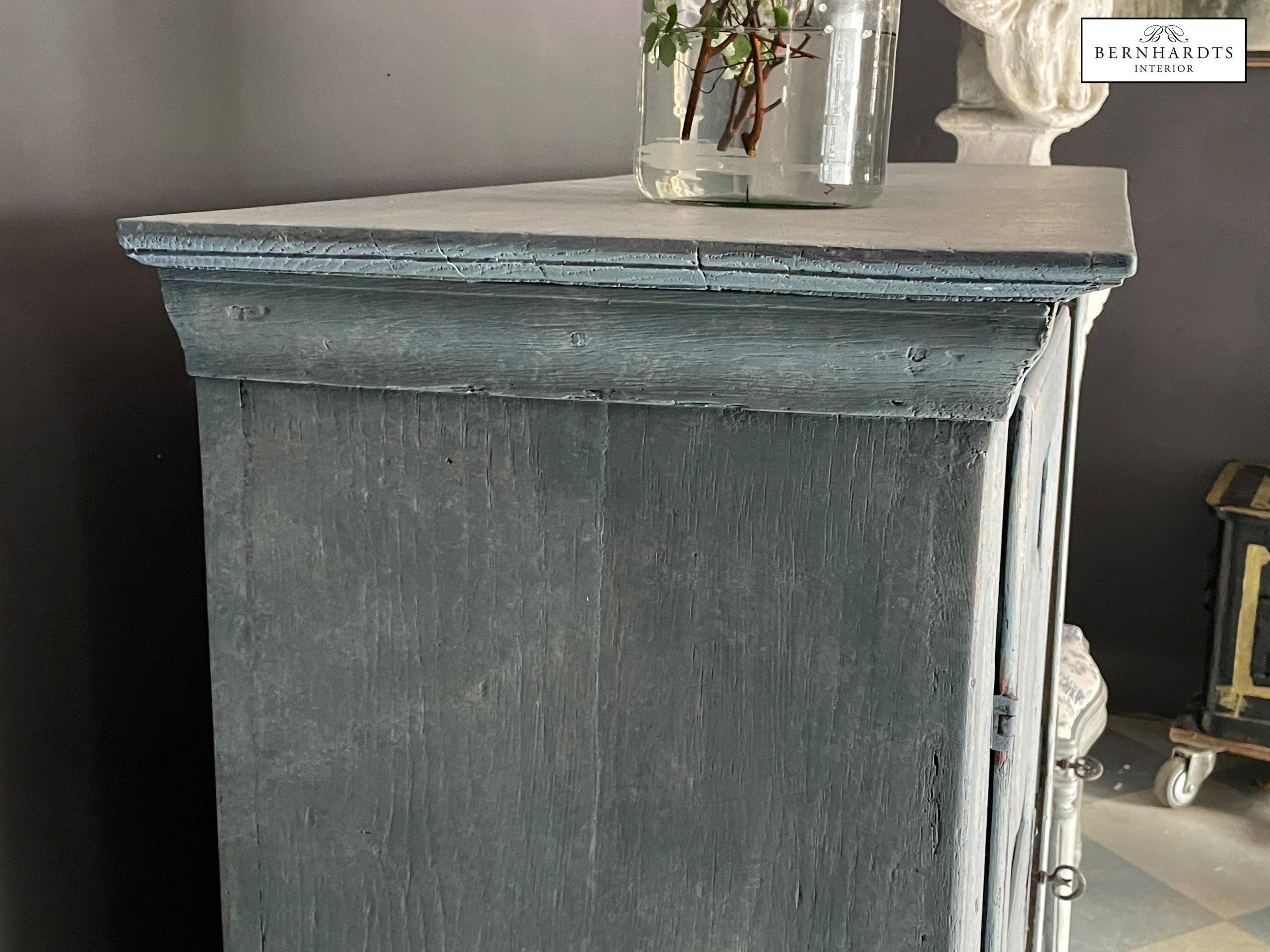 Barocker Brotschrank_ Bernhardts Interior