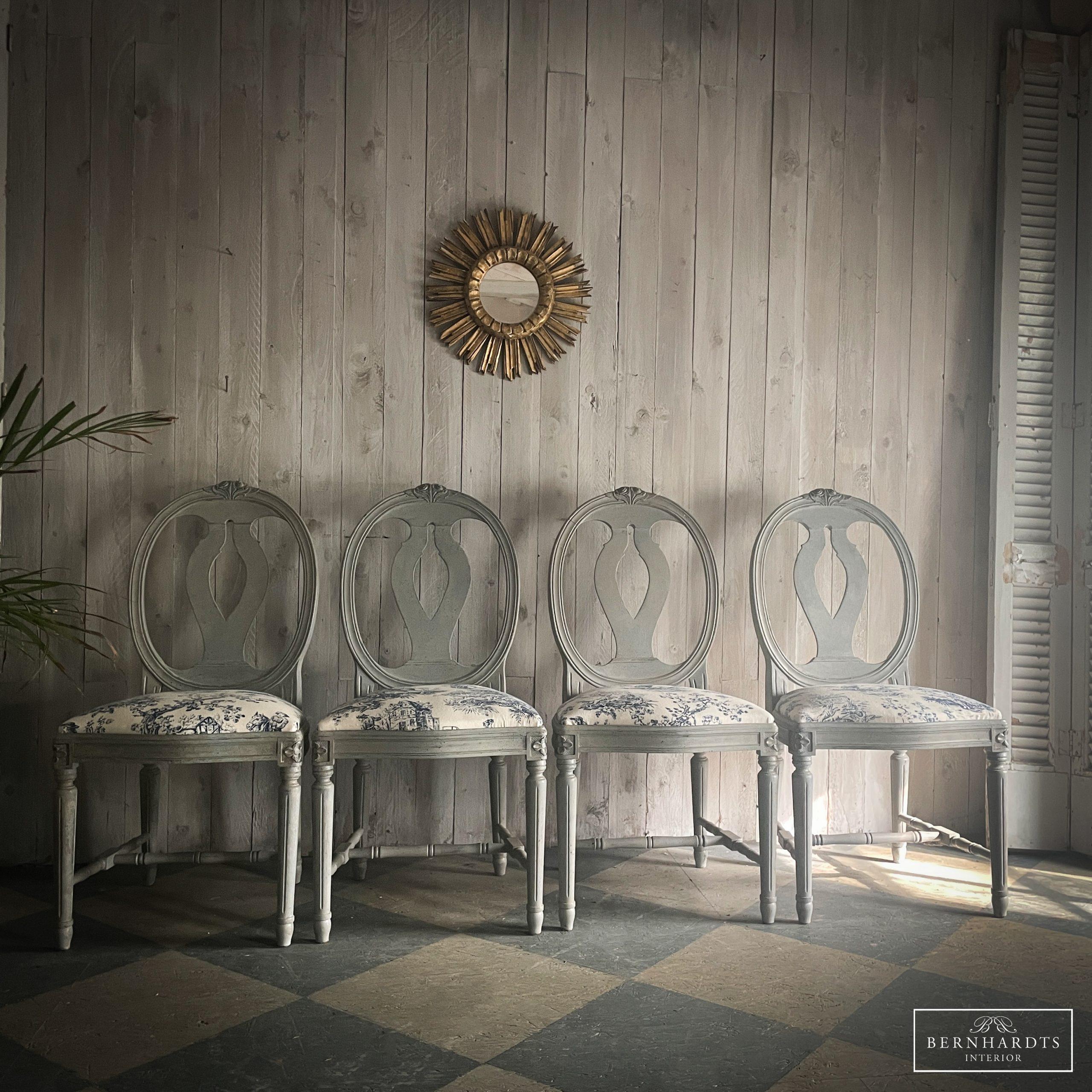 Gustavianische Stühle_ Bernhardts Interior
