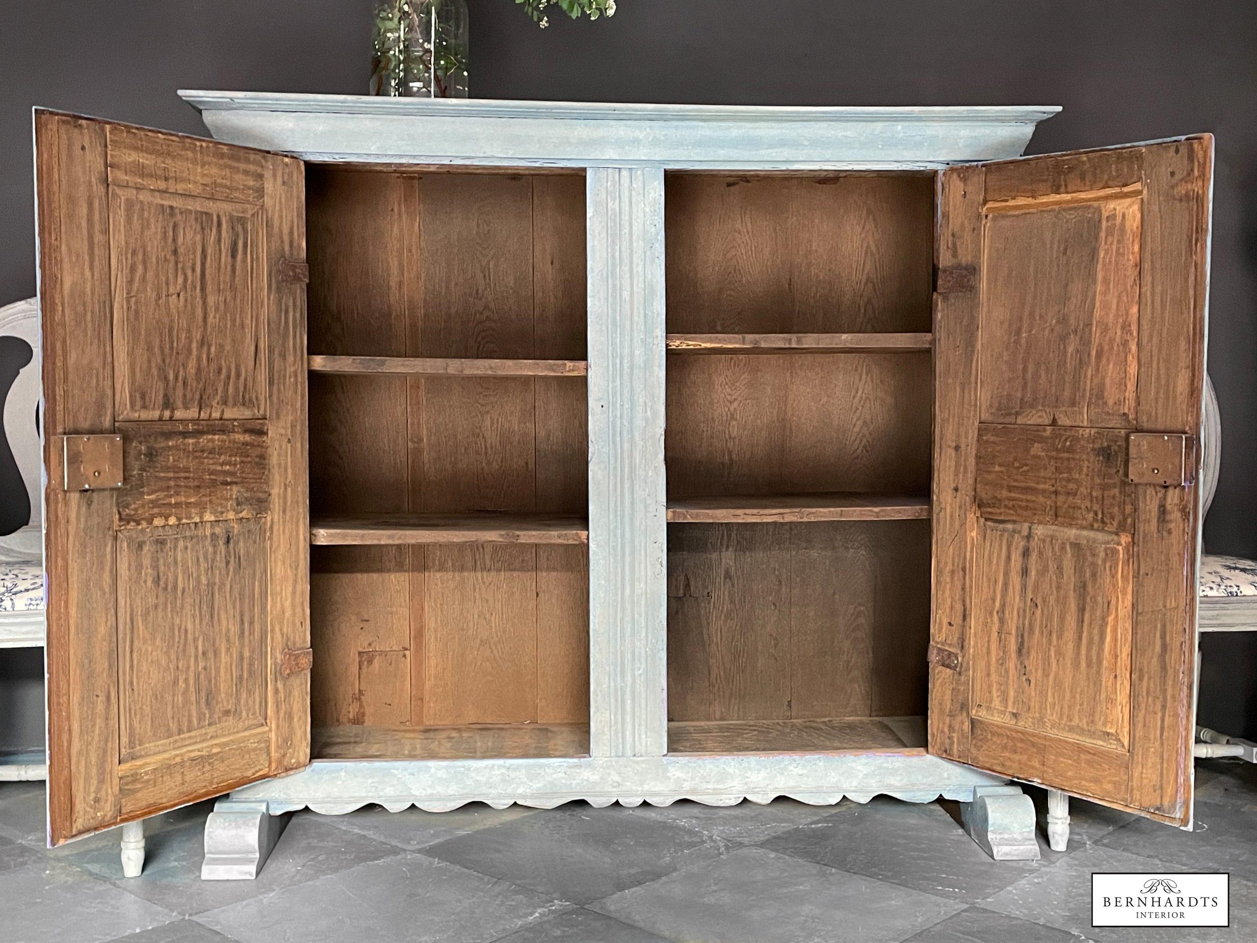 Barocker Brotschrank_ Bernhardts Interior