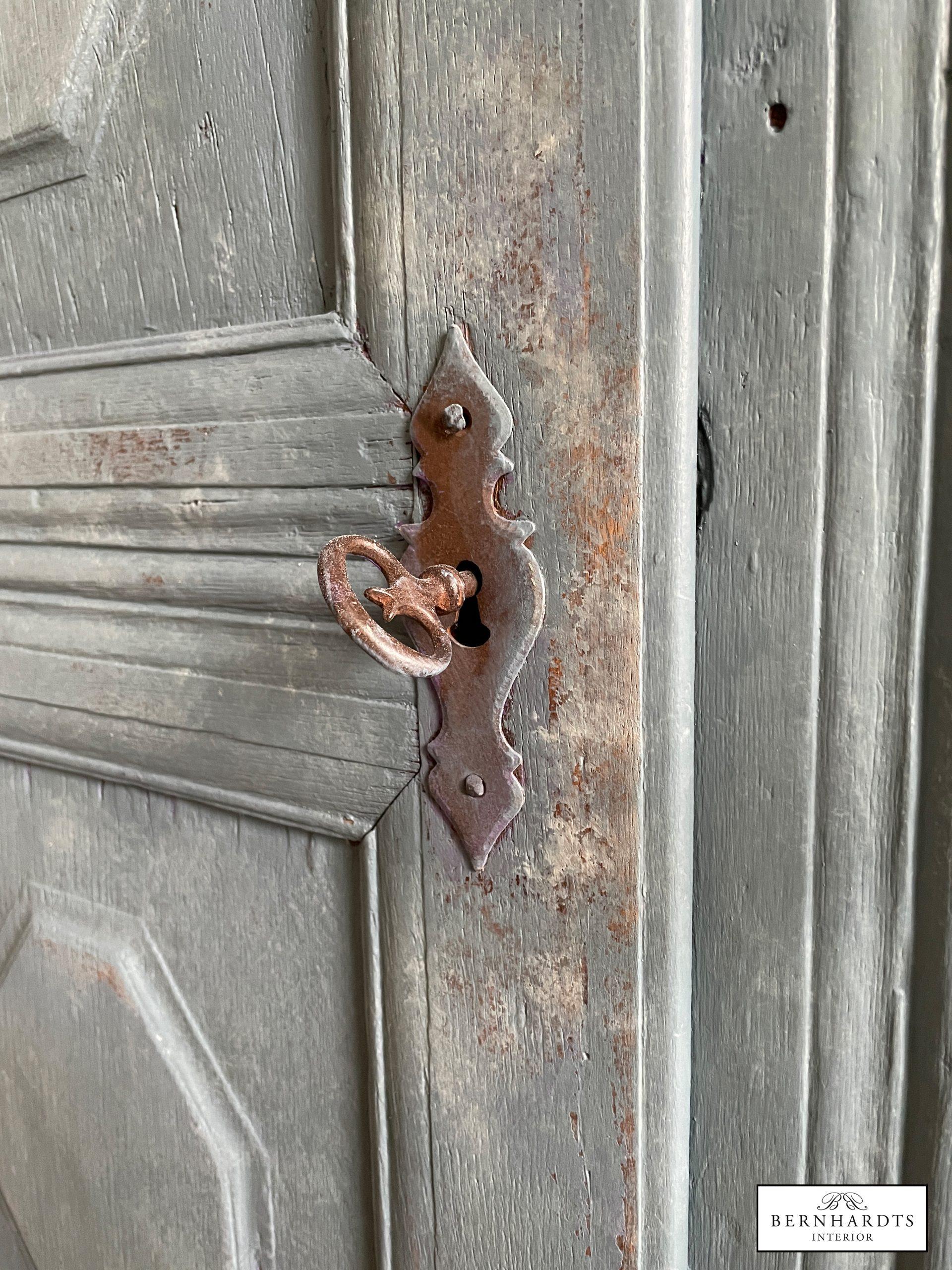 Barocker Brotschrank_ Bernhardts Interior