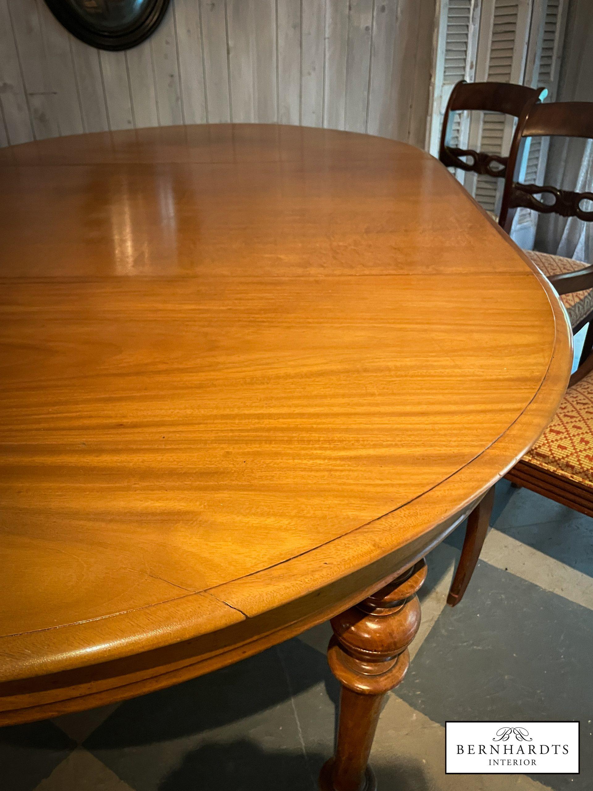 Französischer Biedermeiertisch_ Bernhardts Interior