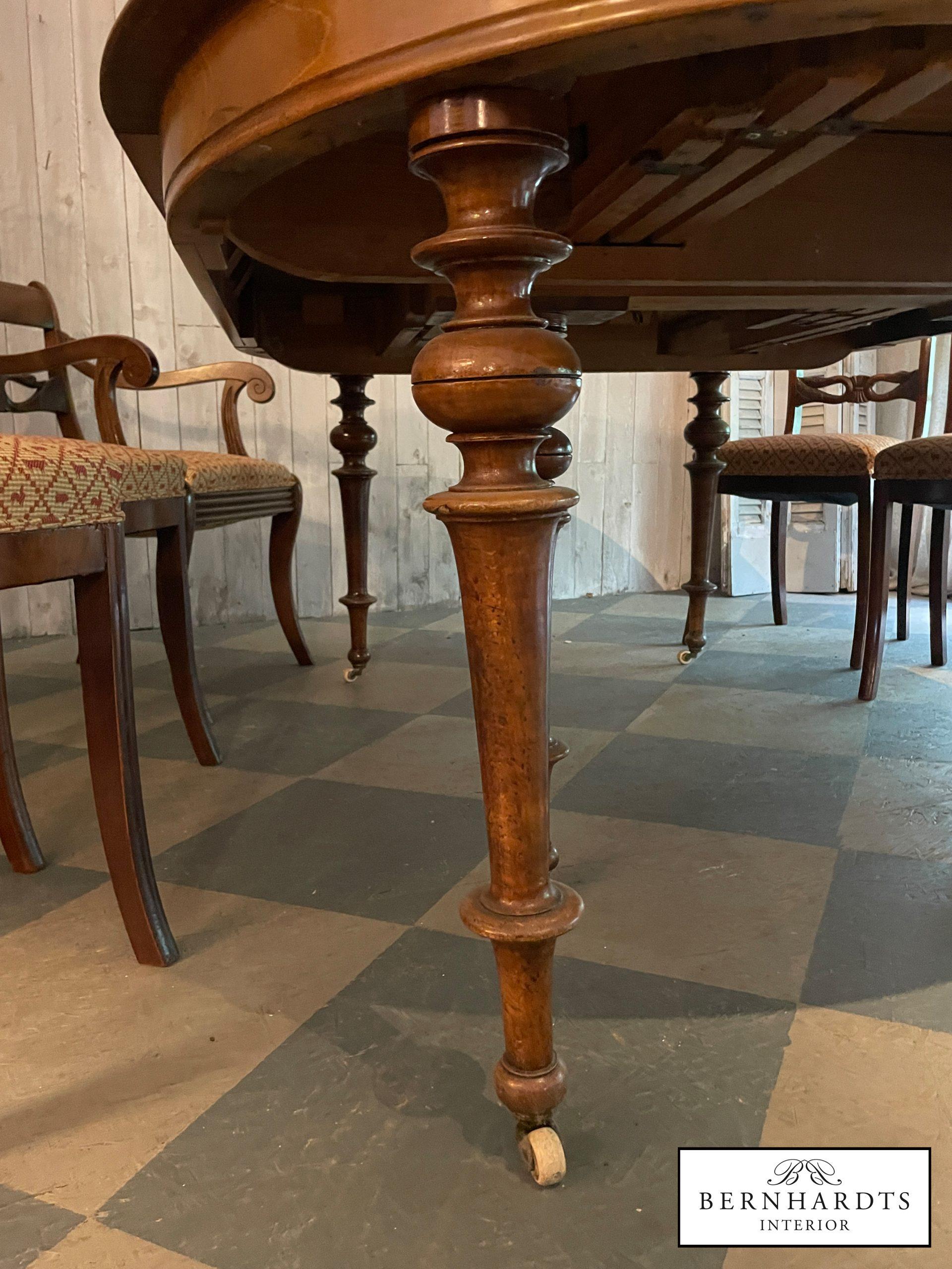 Französischer Biedermeiertisch_ Bernhardts Interior