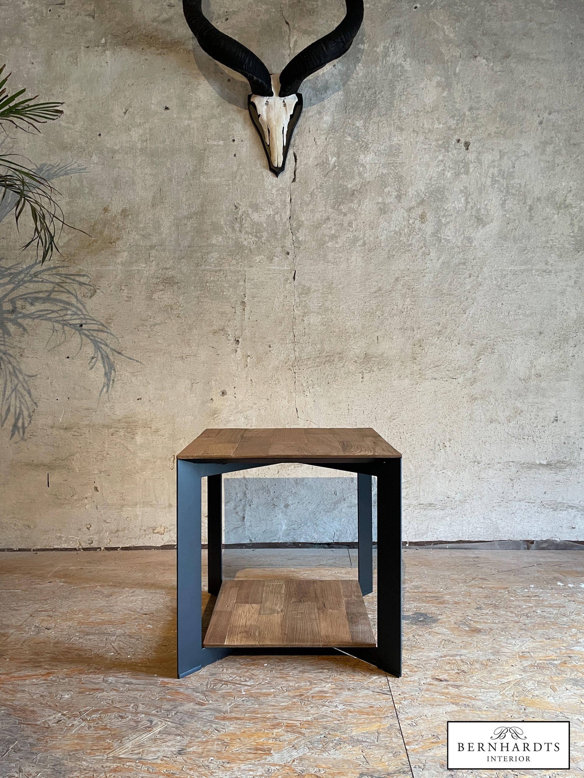 Beistelltisch Teak _ Bernhardts Interior