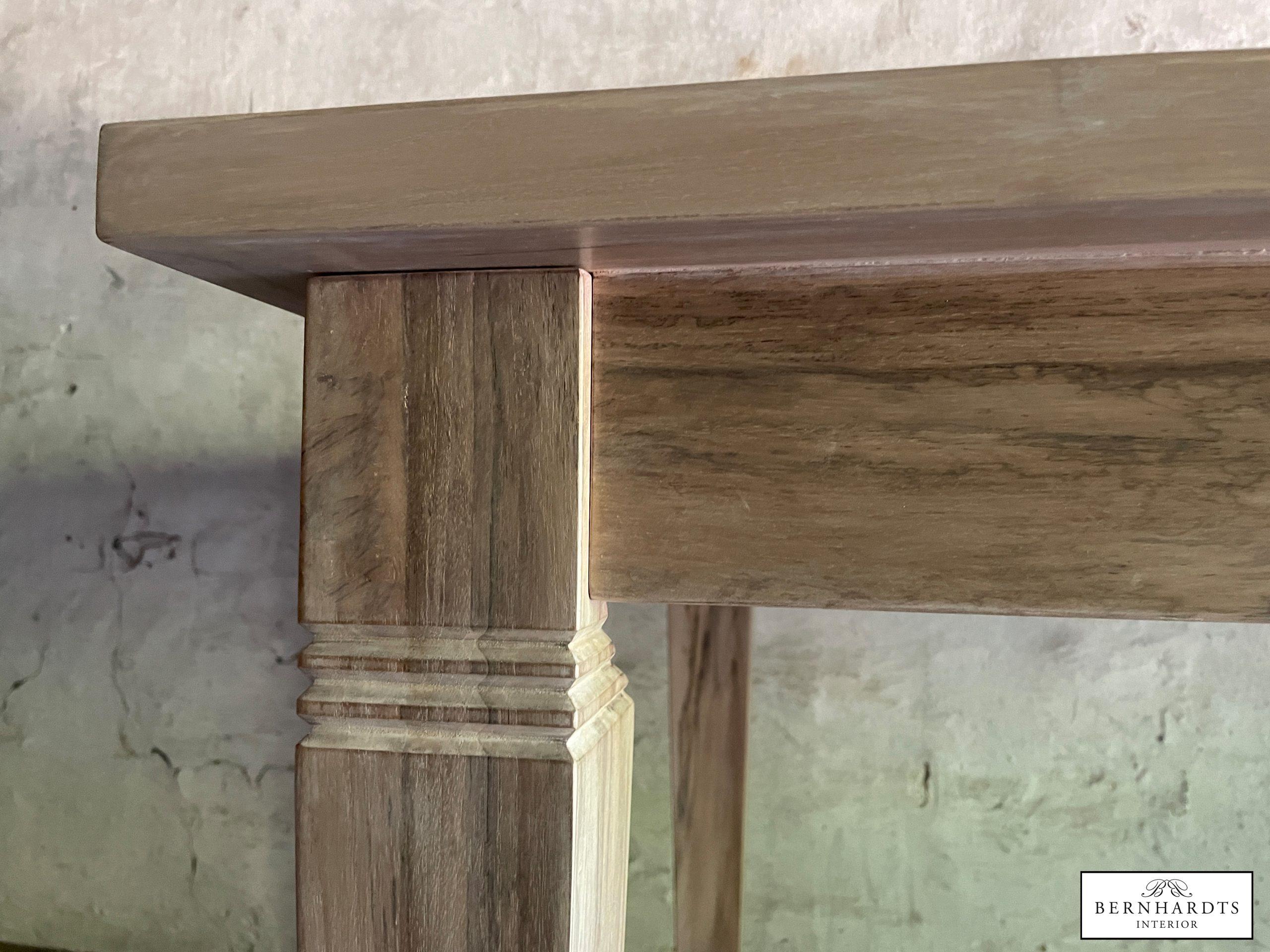 Teakholztisch_ Bernhardts Interior