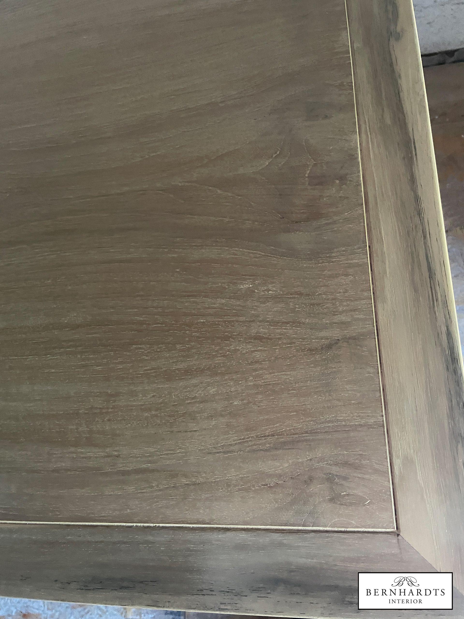 Teakholztisch_ Bernhardts Interior