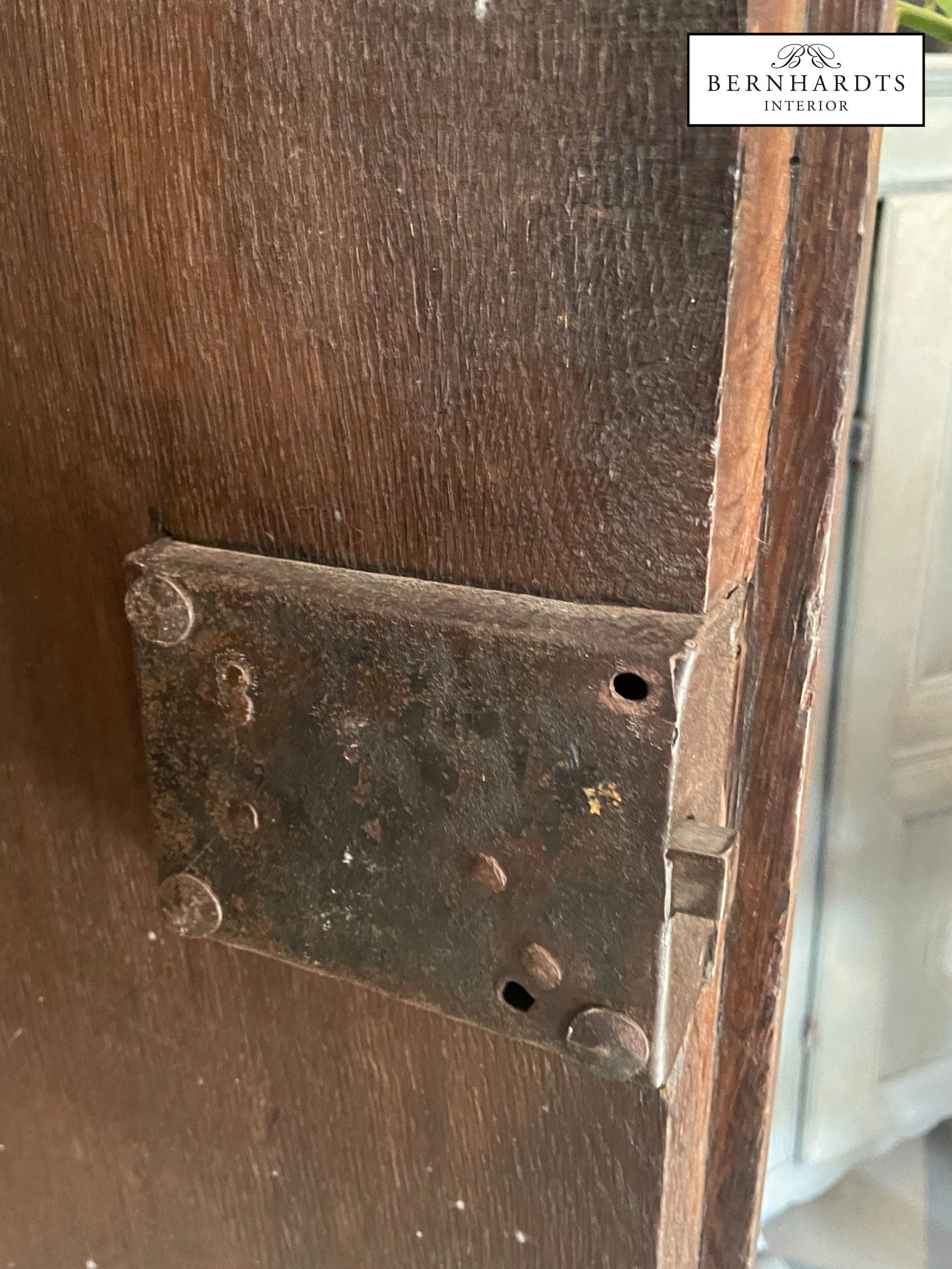 Barockschrank_ Bernhardts Interior