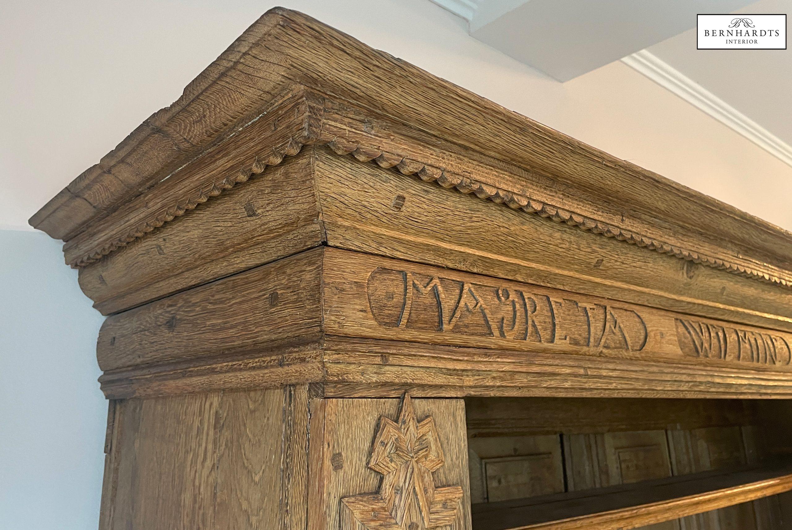 Barocker Geschirrschrank_ Bernhardts Interior