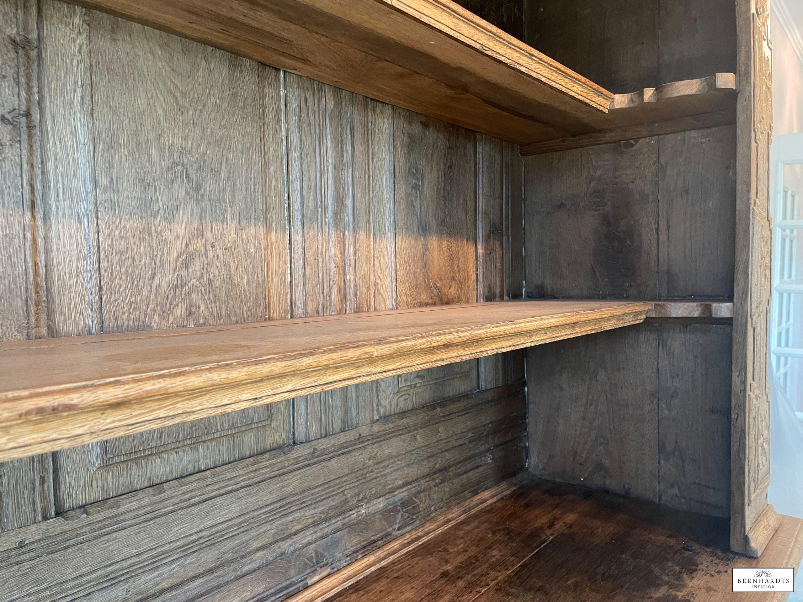 Barocker Geschirrschrank_ Bernhardts Interior