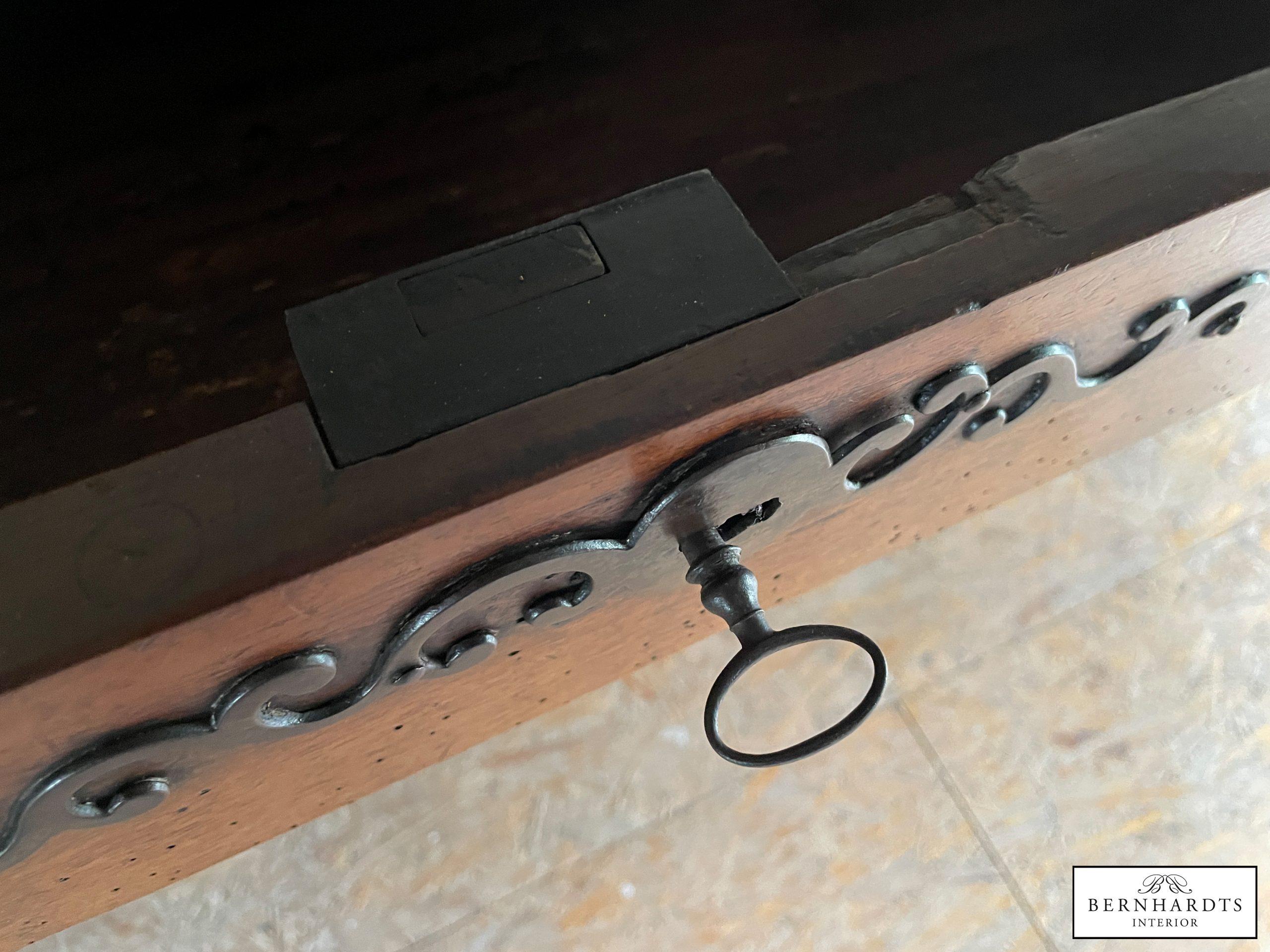 Barocktisch_Bernhardts Interior