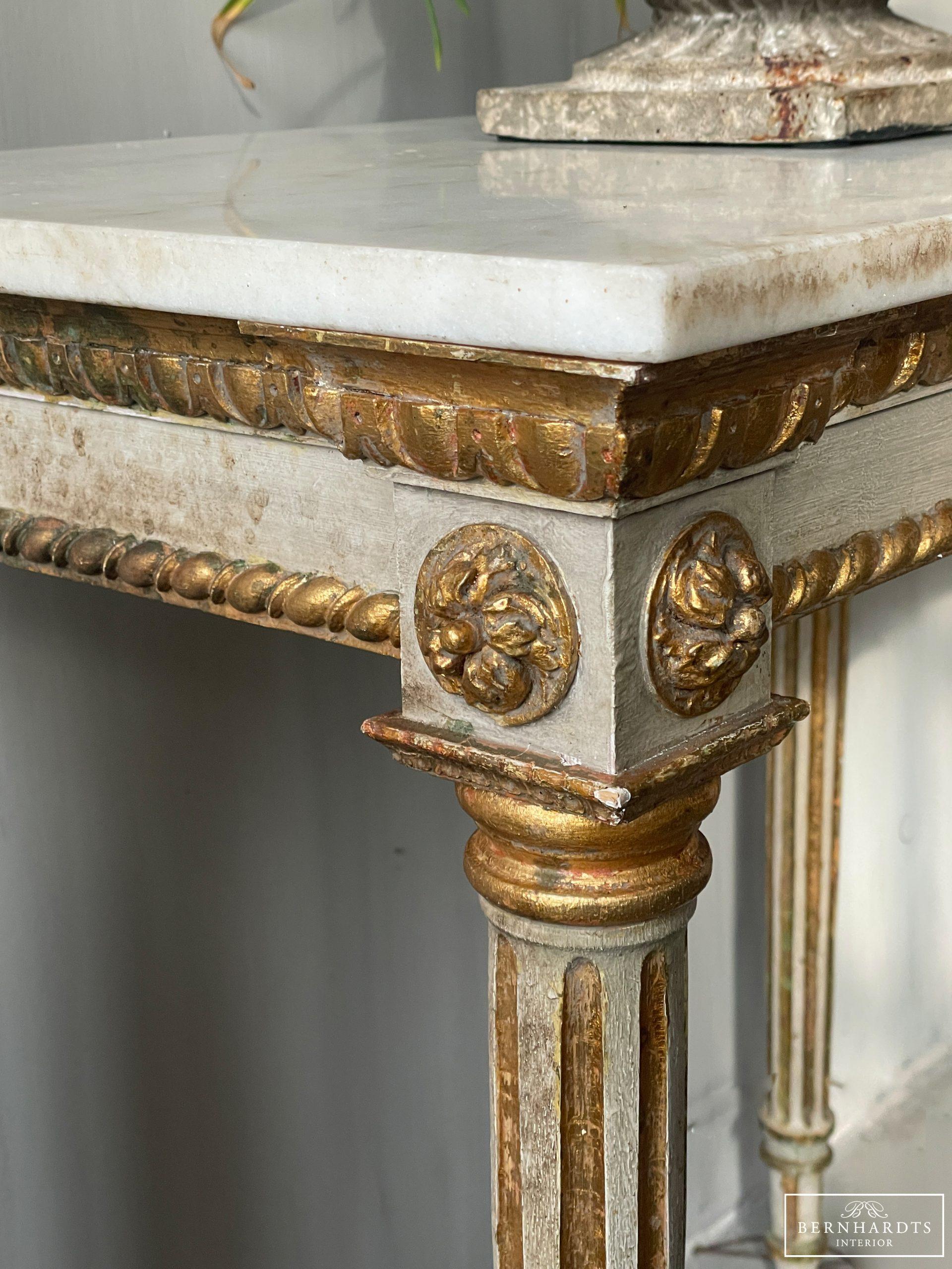 Gustavianischer Konsolentisch_ Bernhardts Interior